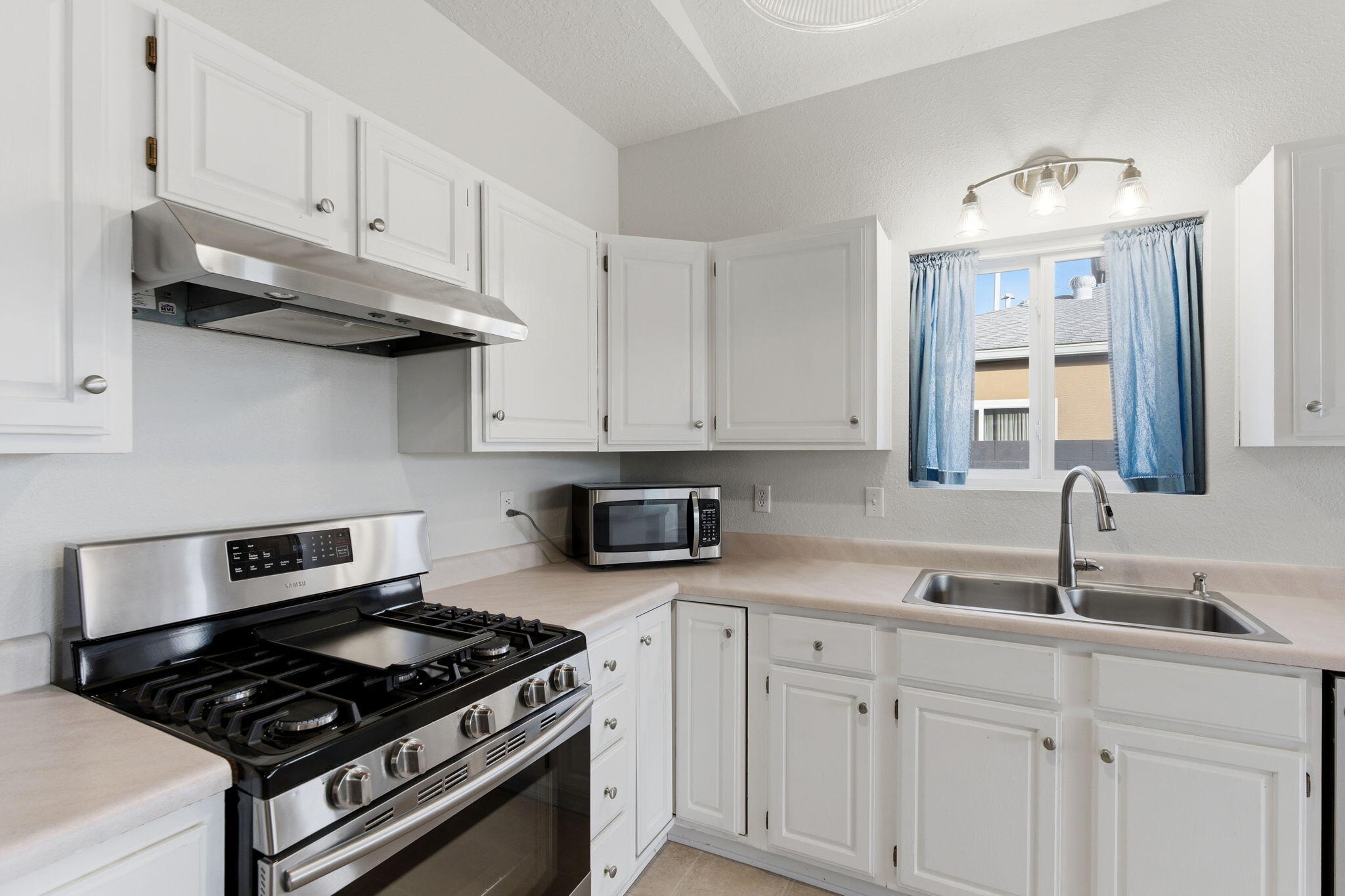 443 Tome Hill Avenue SE