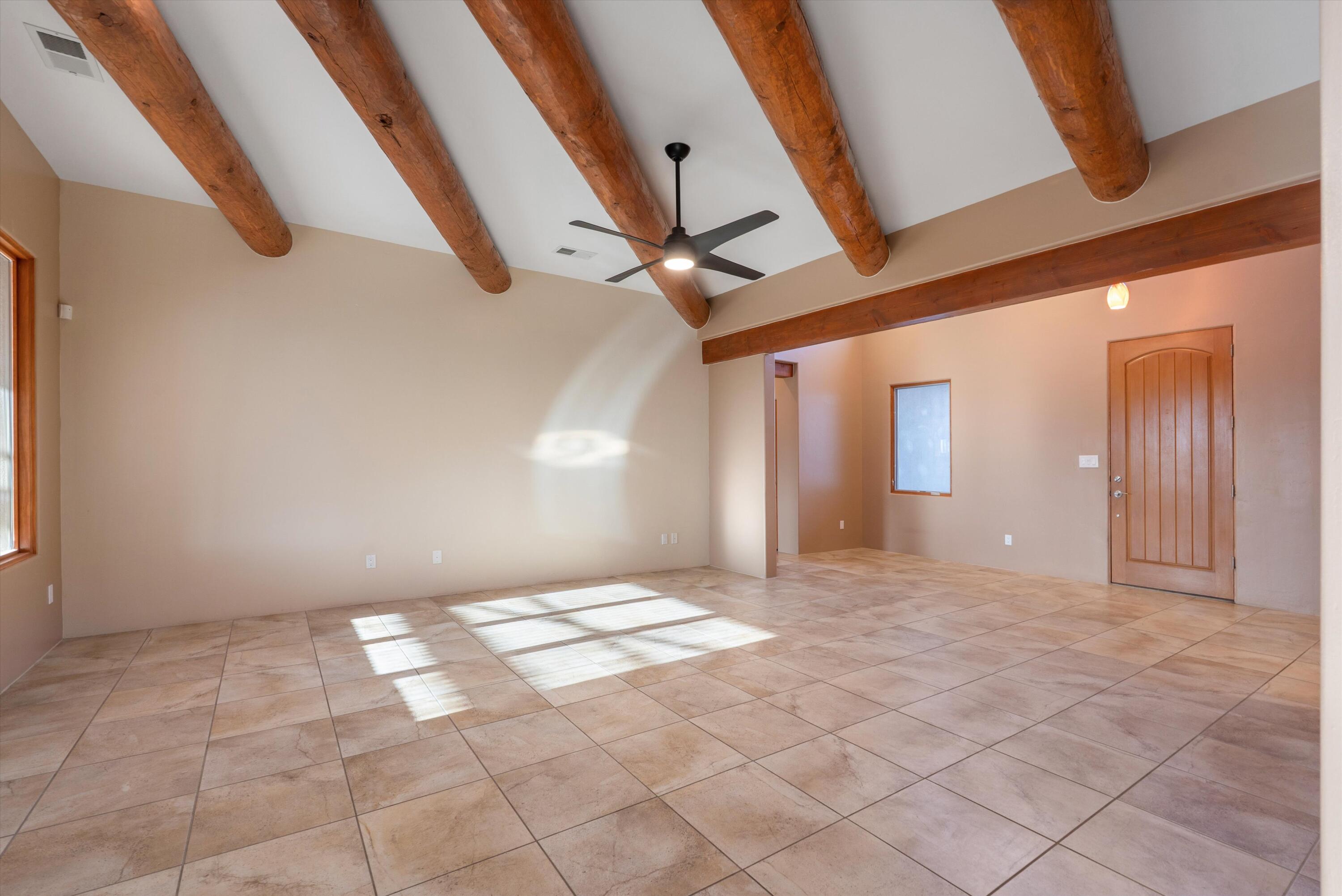 1114 W Avenida Los Suenos