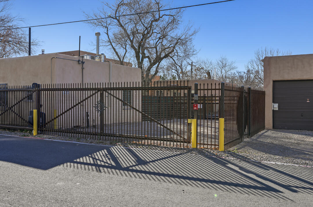 2307 New York Avenue SW