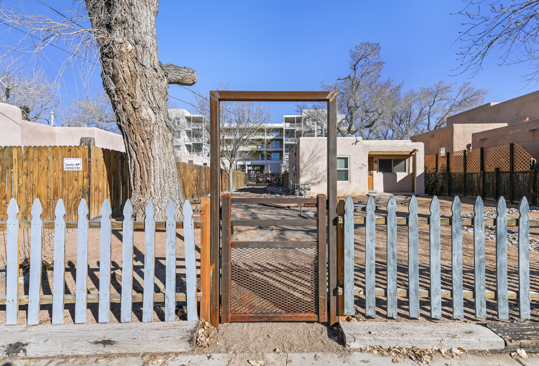 2307 New York Avenue SW