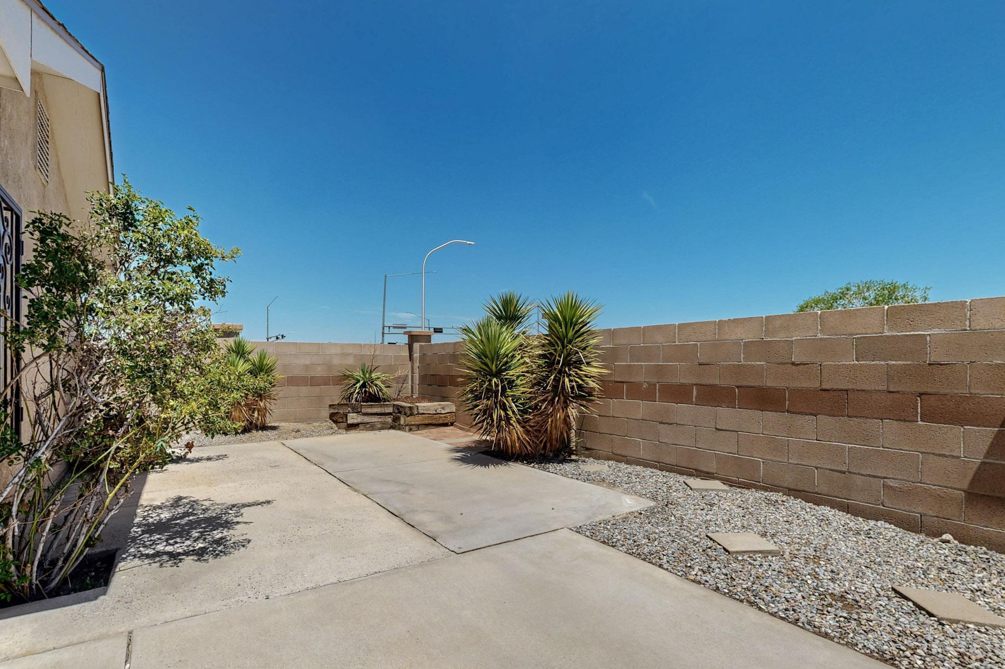 424 Whitethorn Street SW