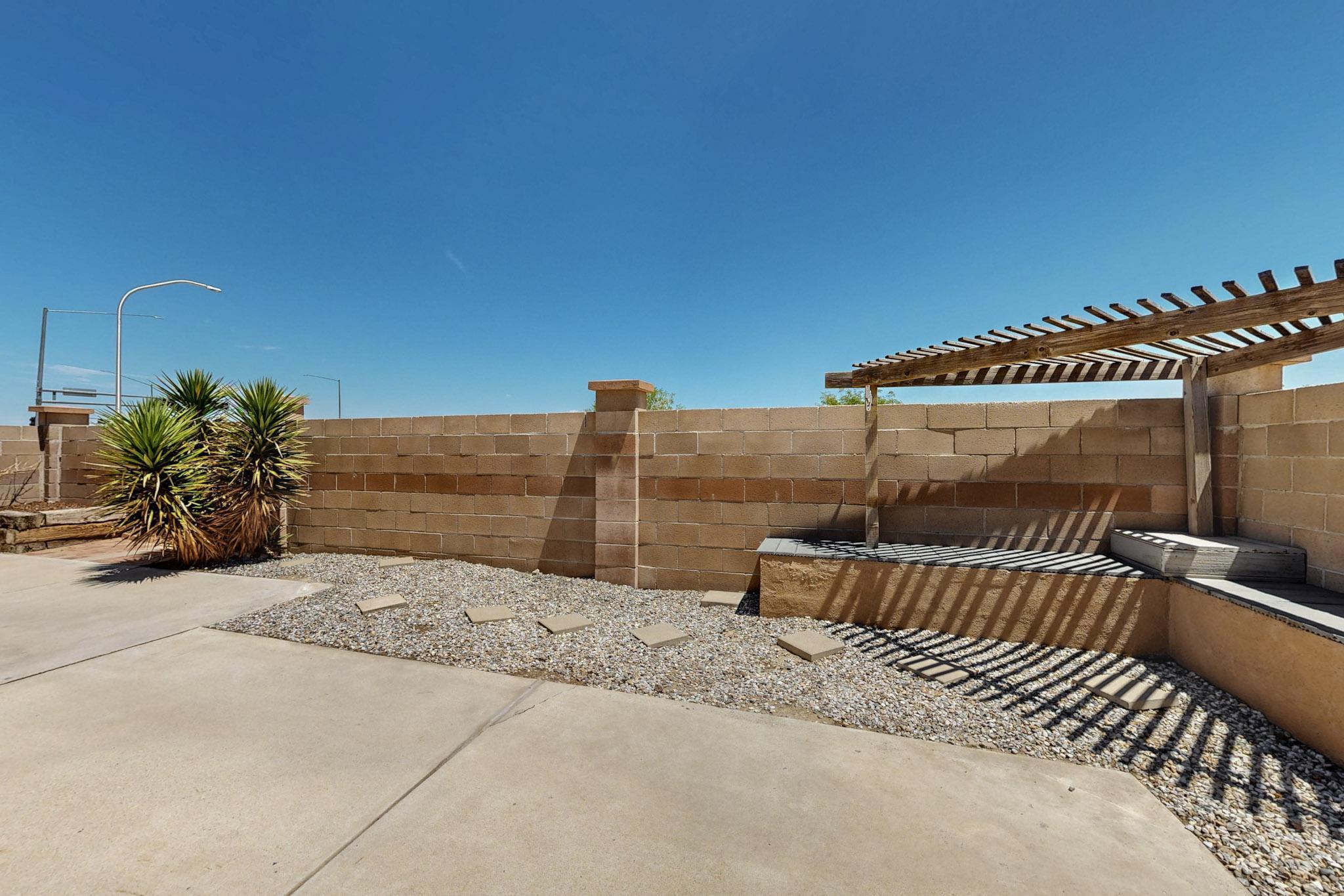 424 Whitethorn Street SW