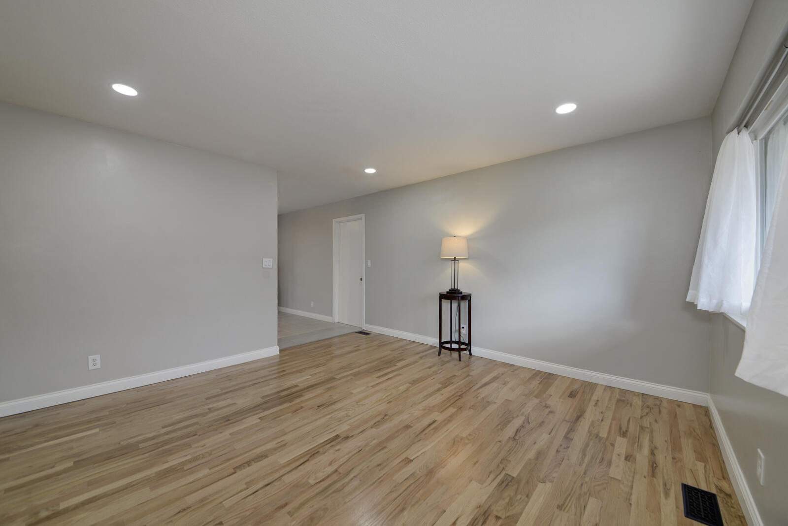 2905 Dorothy Street NE