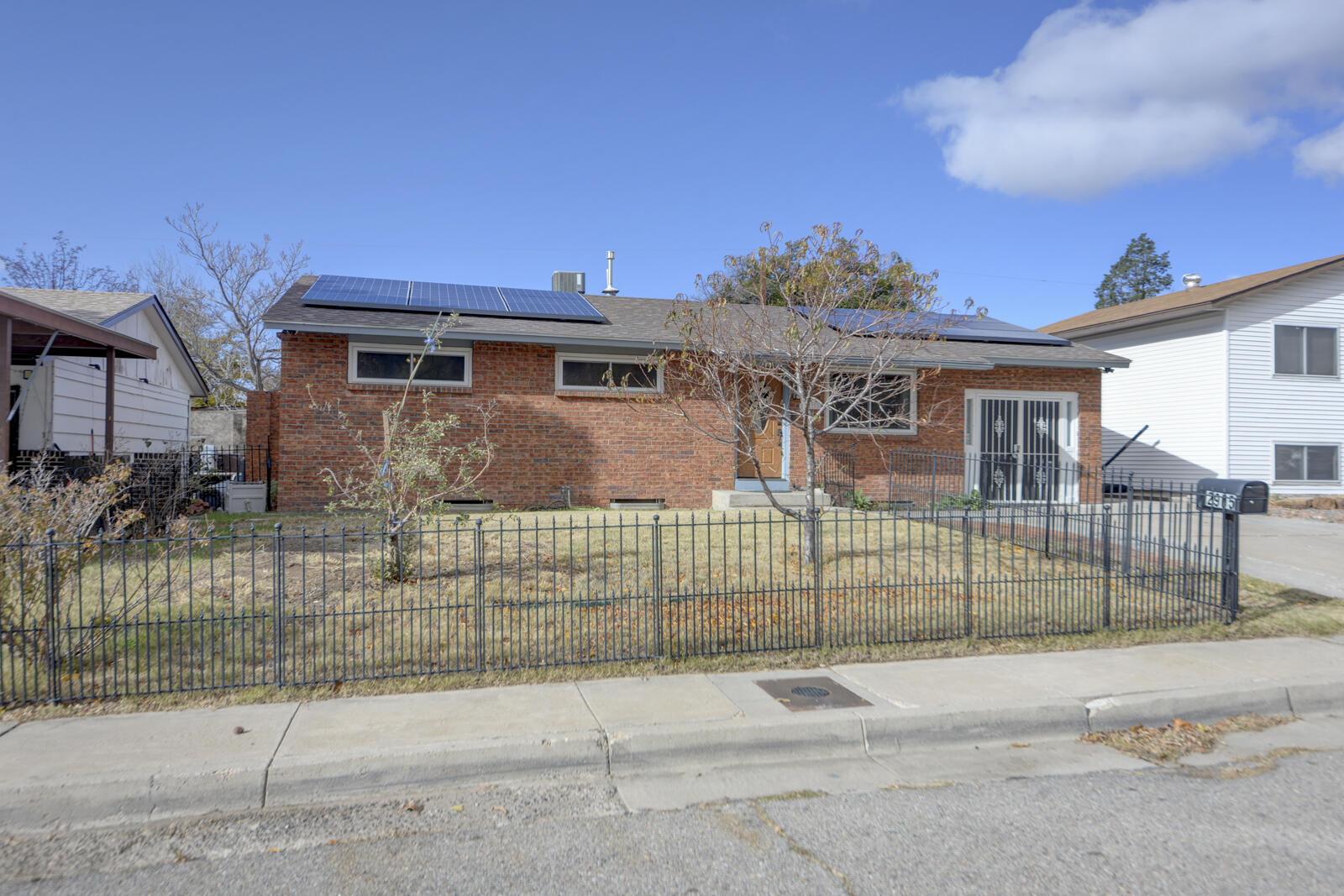 2905 Dorothy Street NE