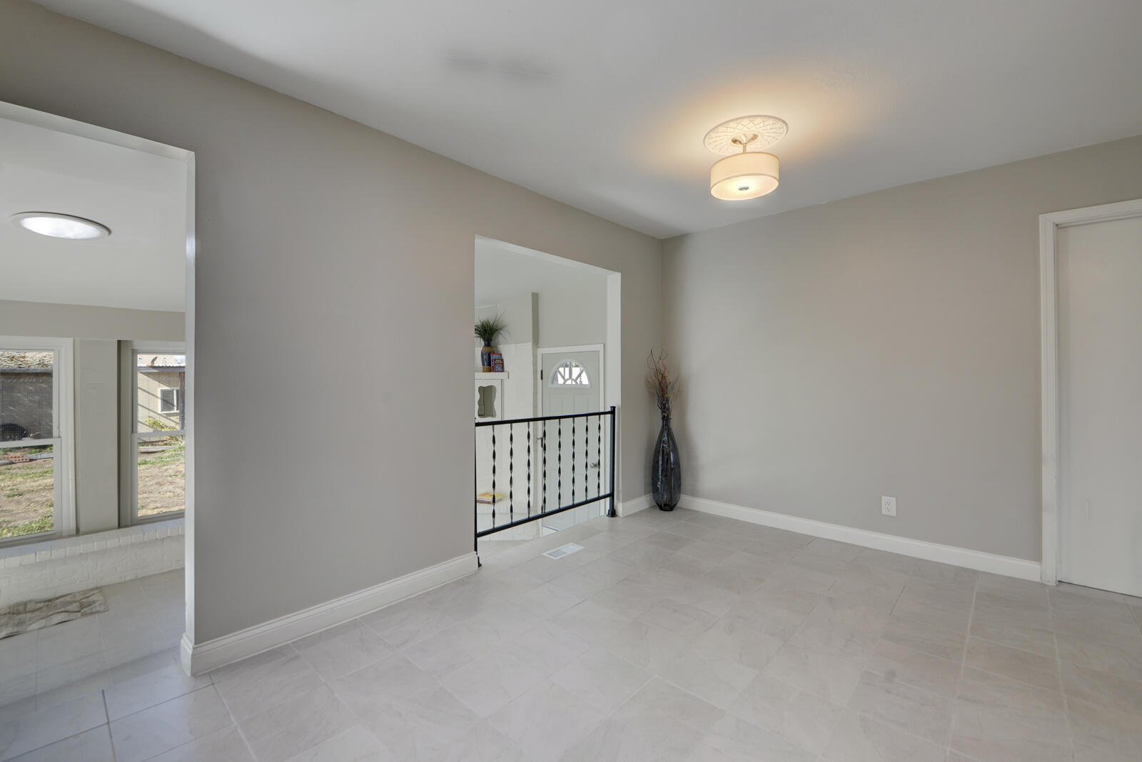 2905 Dorothy Street NE