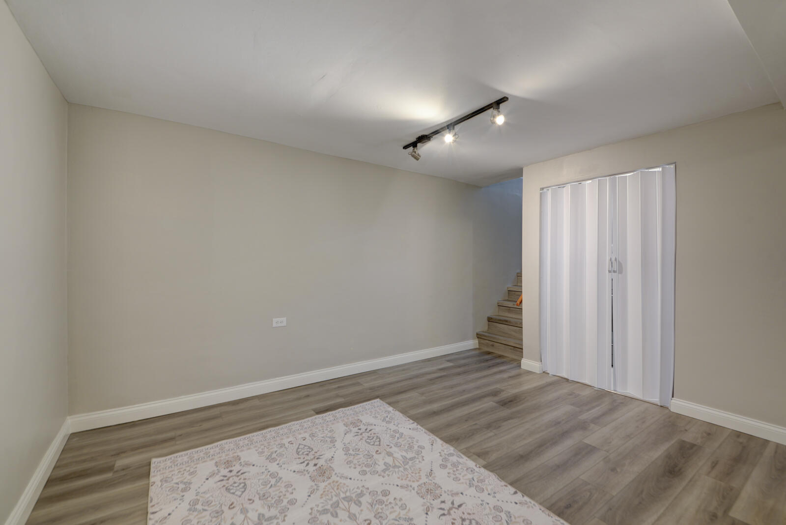 2905 Dorothy Street NE
