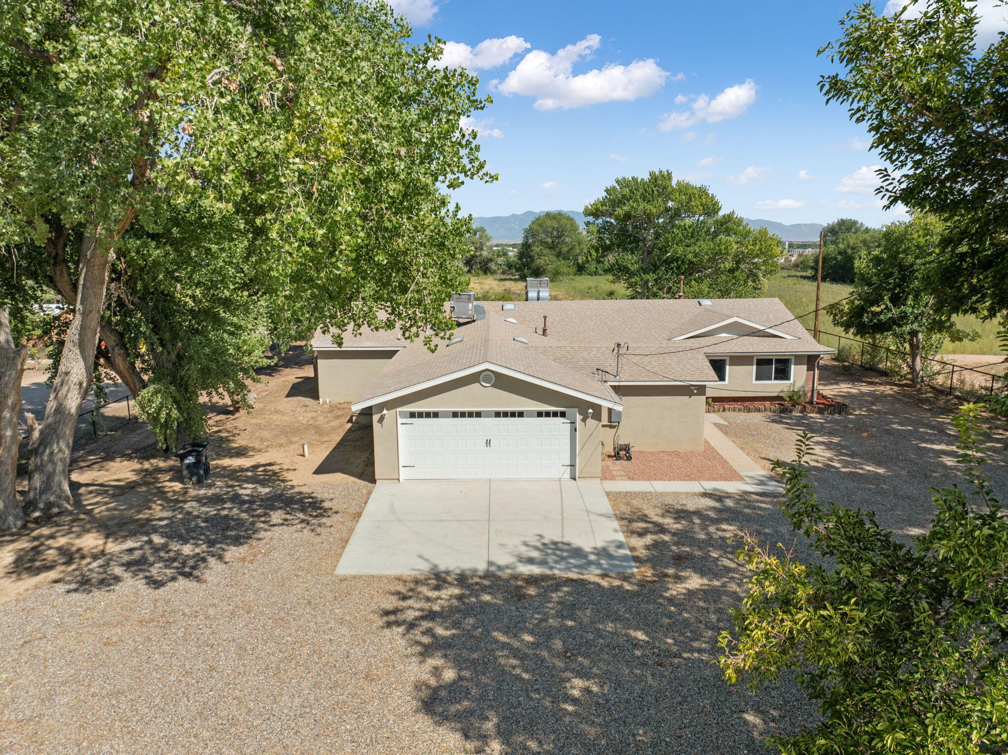 1500 N Mesa Road