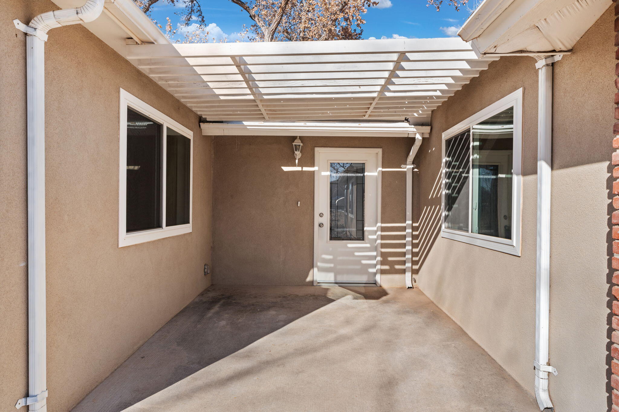 1500 N Mesa Road