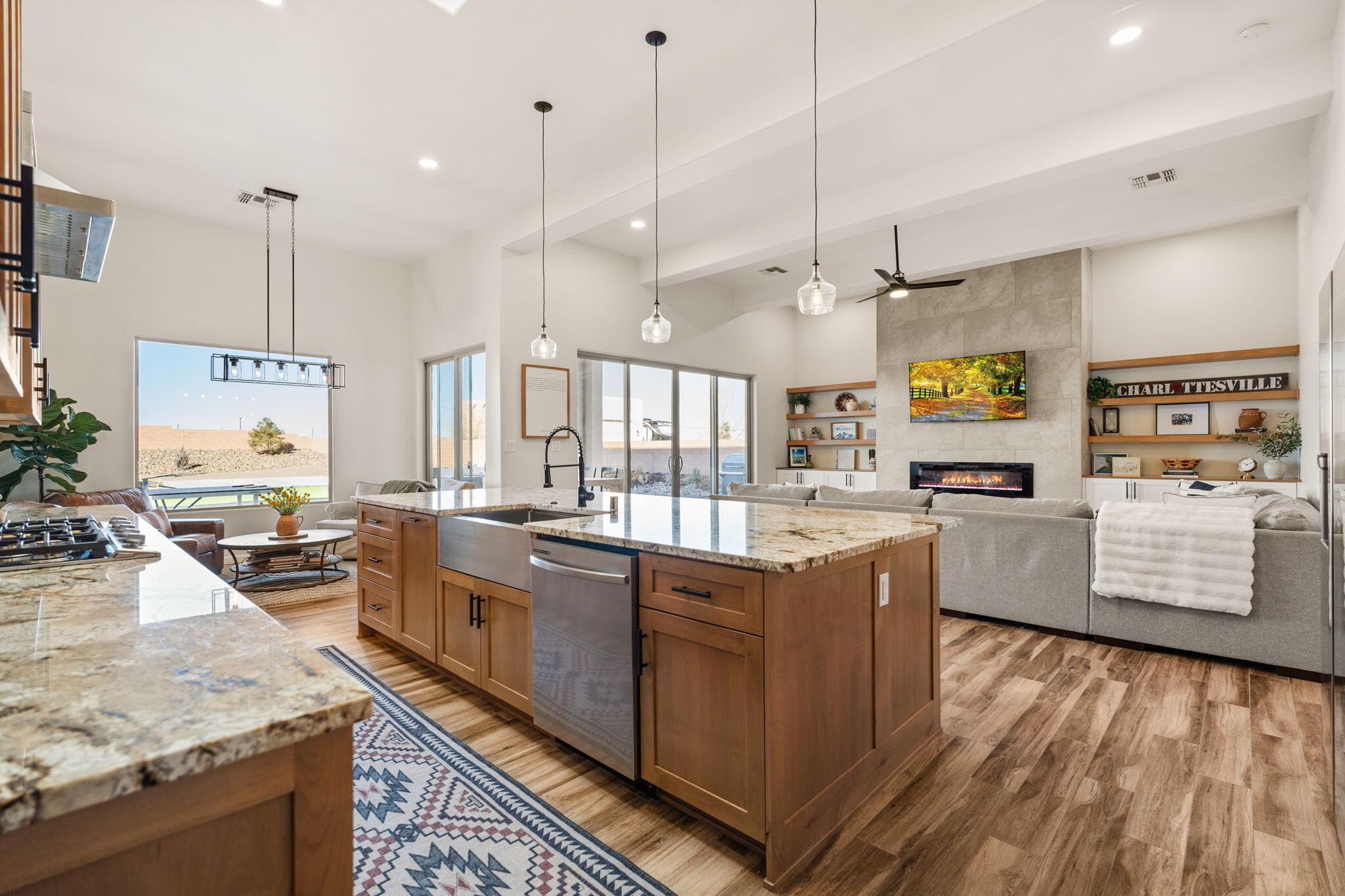 6717 Nacelle Road NE