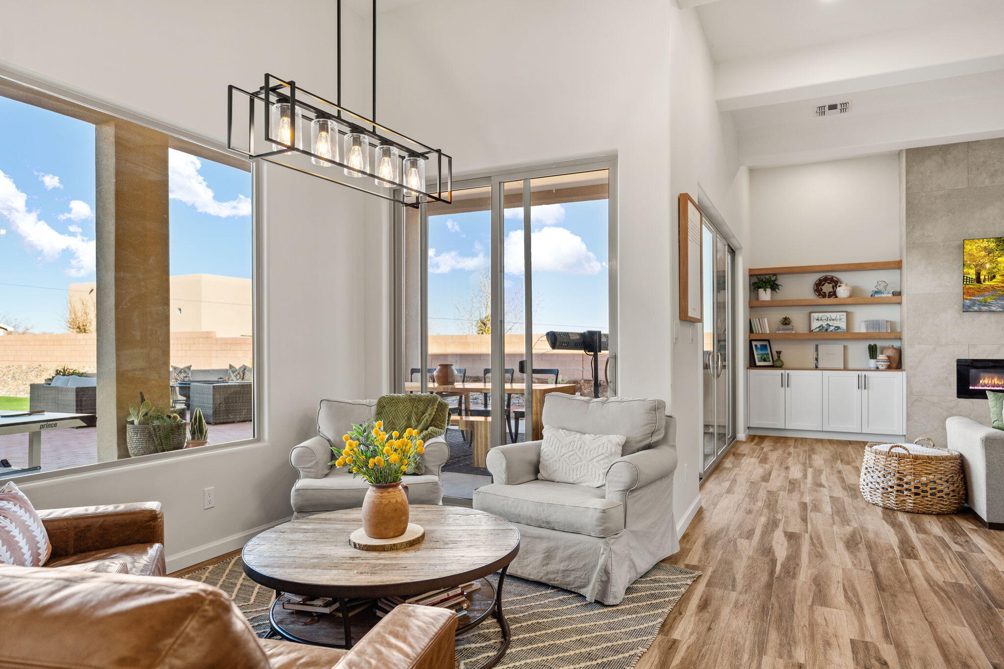 6717 Nacelle Road NE