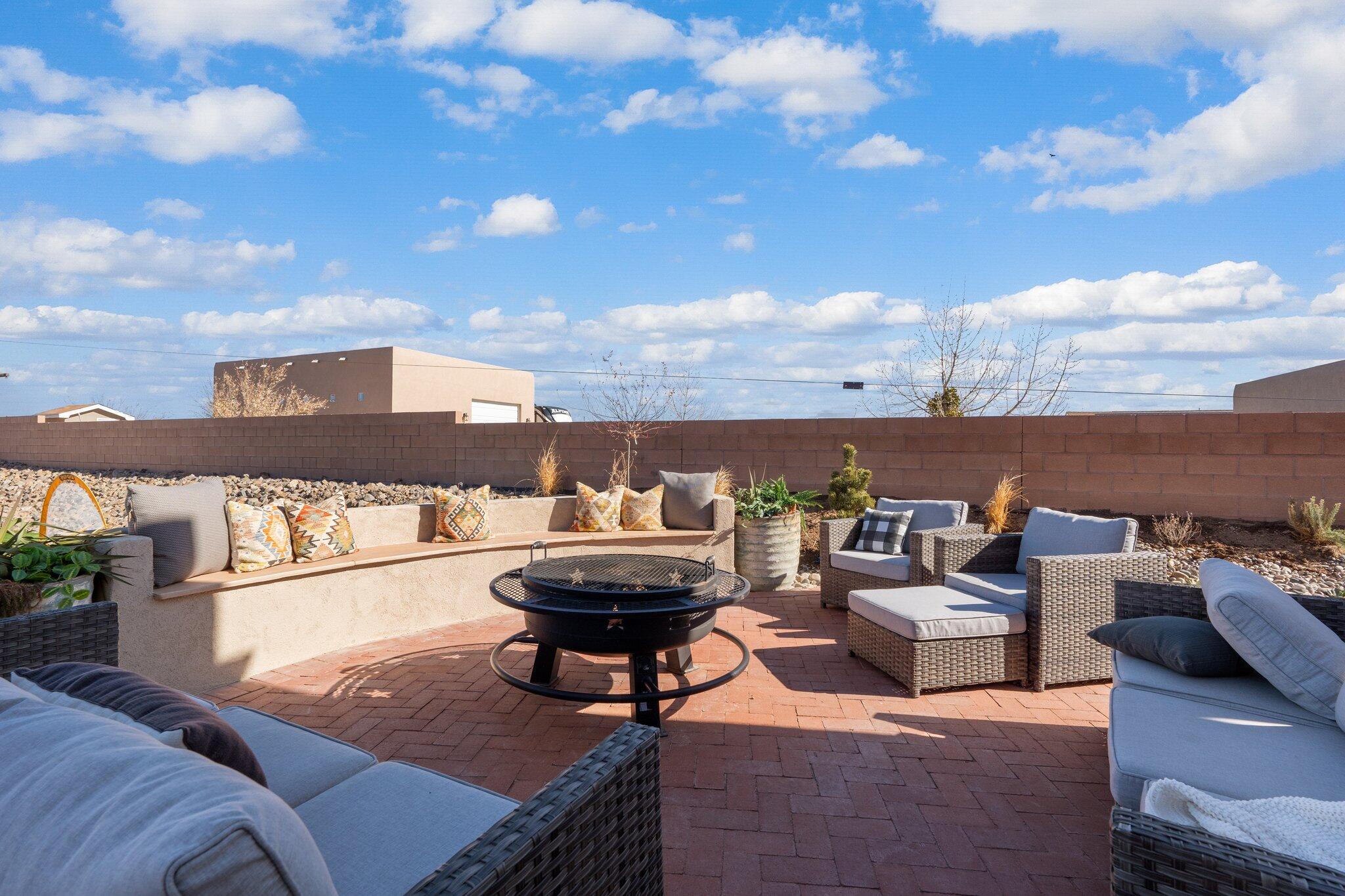 6717 Nacelle Road NE