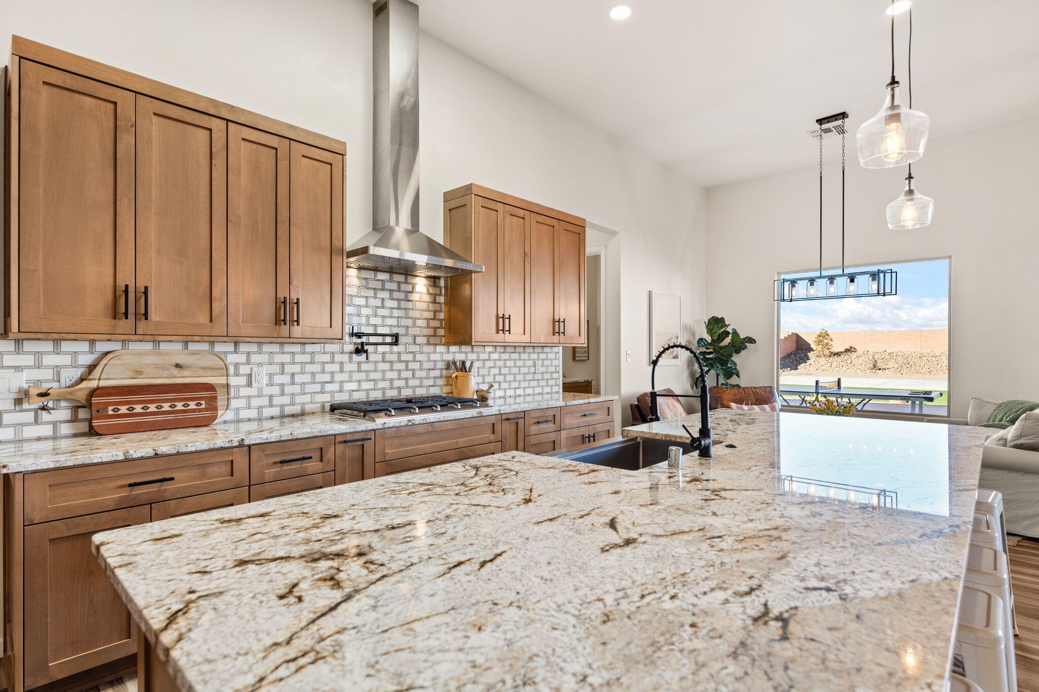 6717 Nacelle Road NE