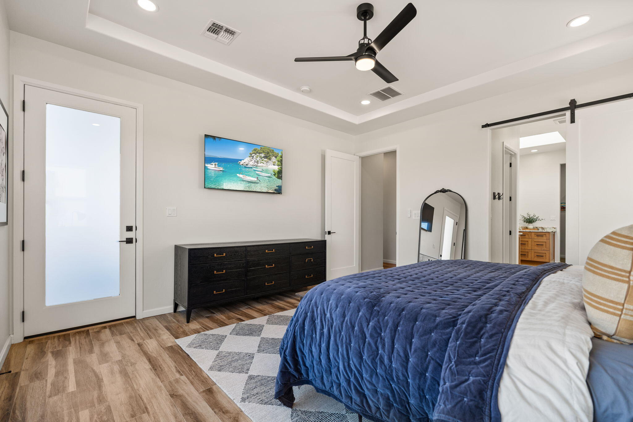 6717 Nacelle Road NE