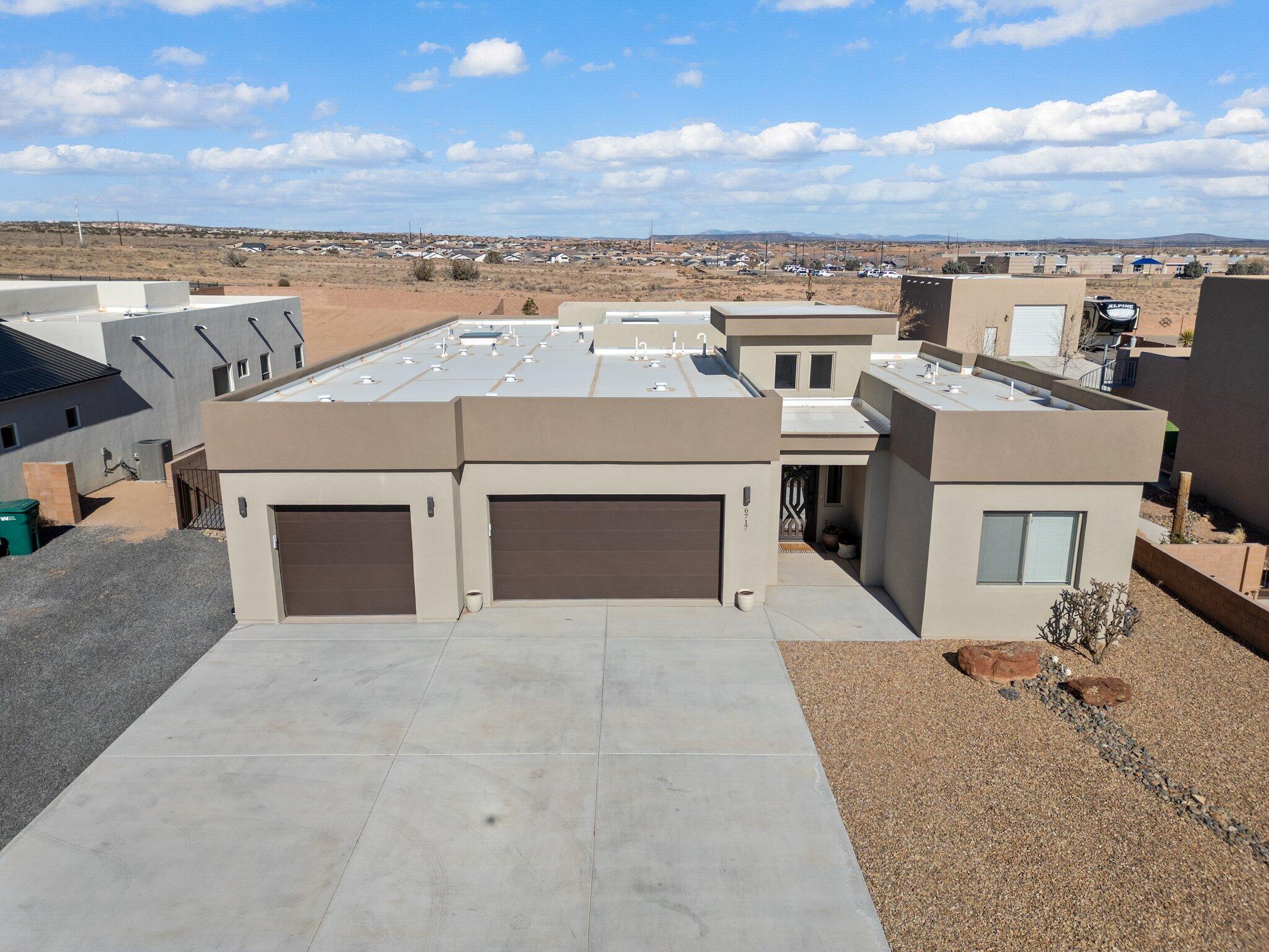 6717 Nacelle Road NE