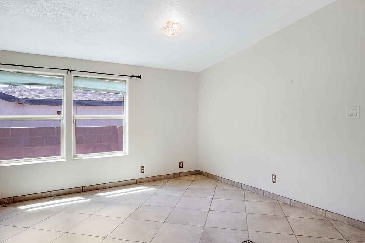 2713 Barcelona Road SW