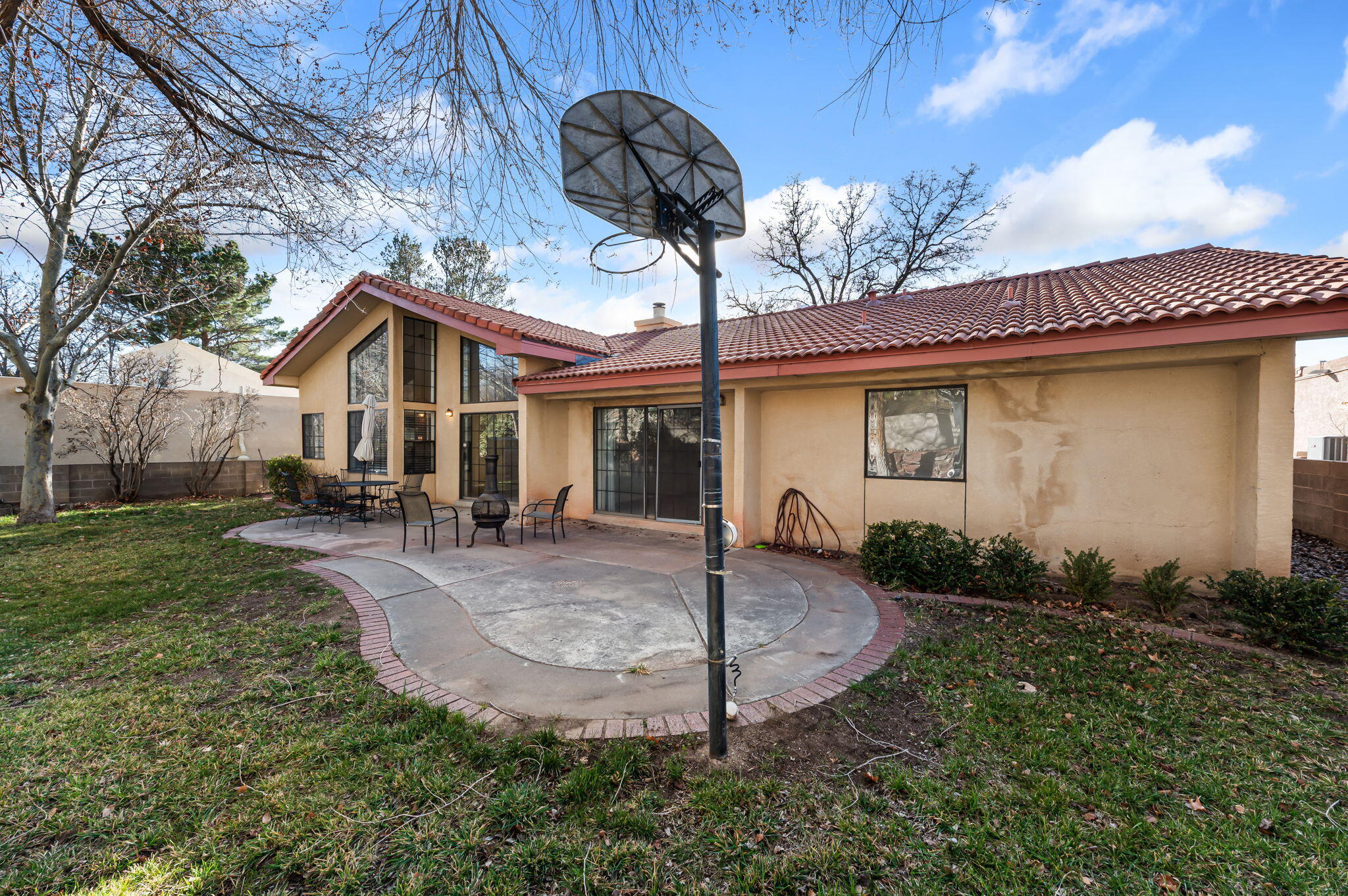 5708 Elderberry Court NE