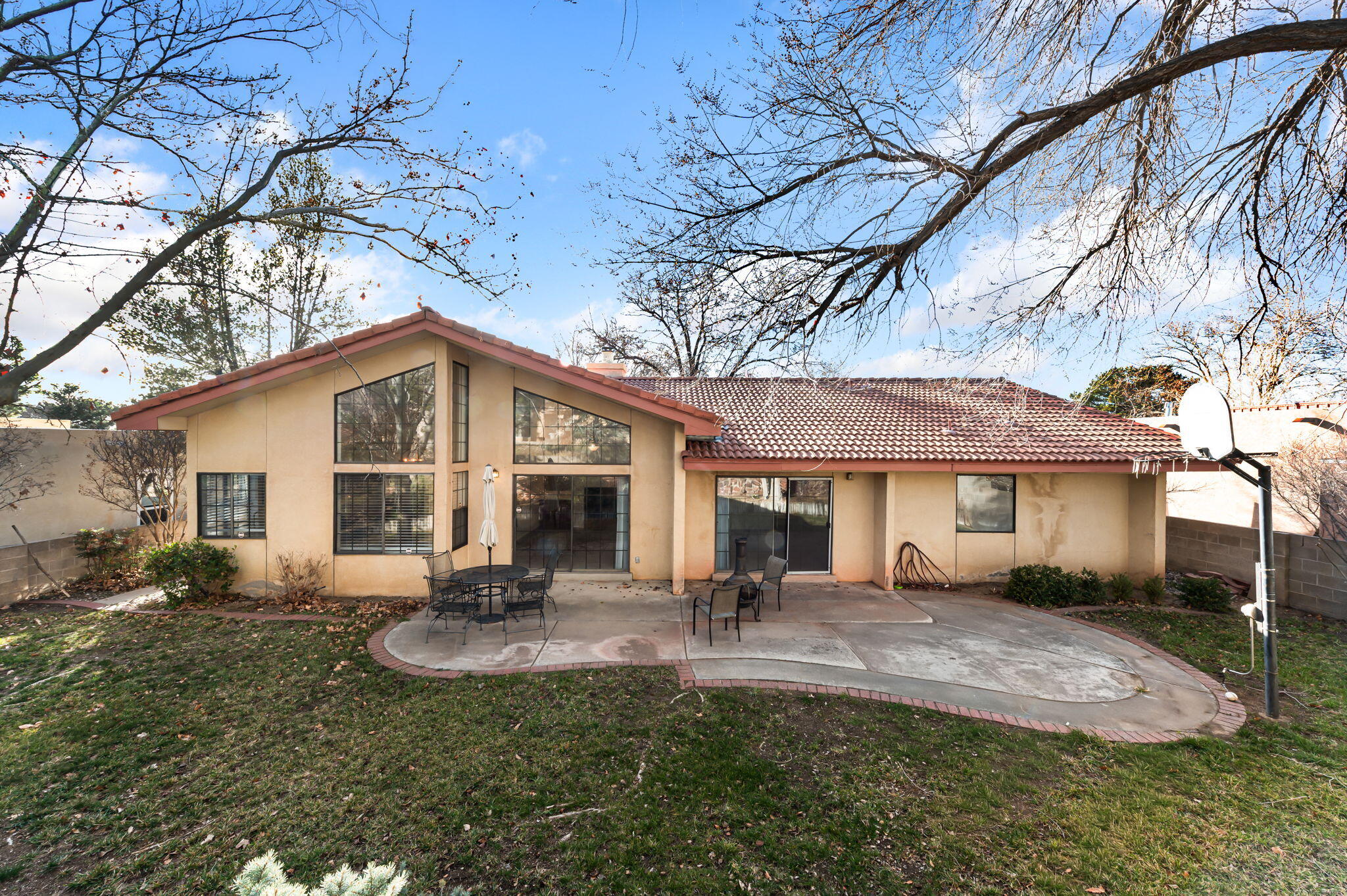 5708 Elderberry Court NE