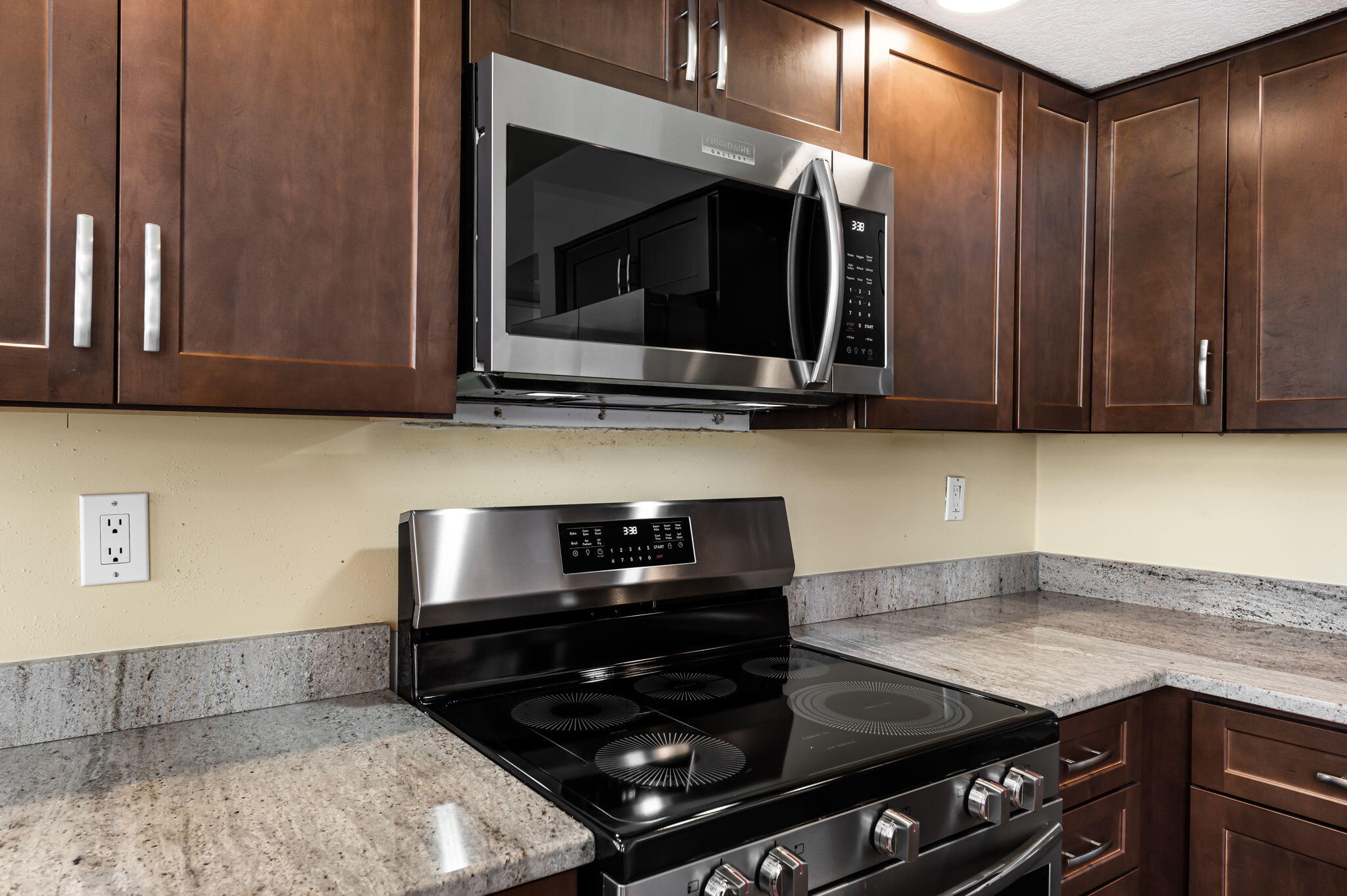 5708 Elderberry Court NE