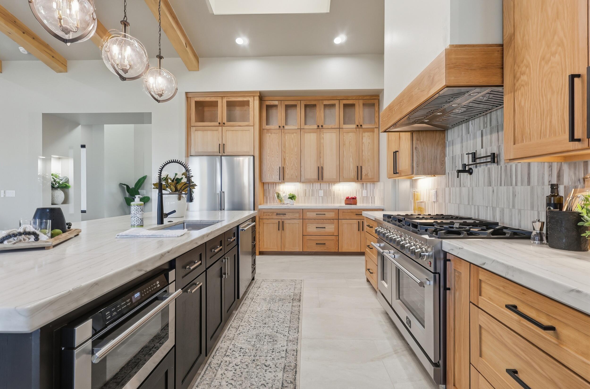 613 Valle Querido Court NW