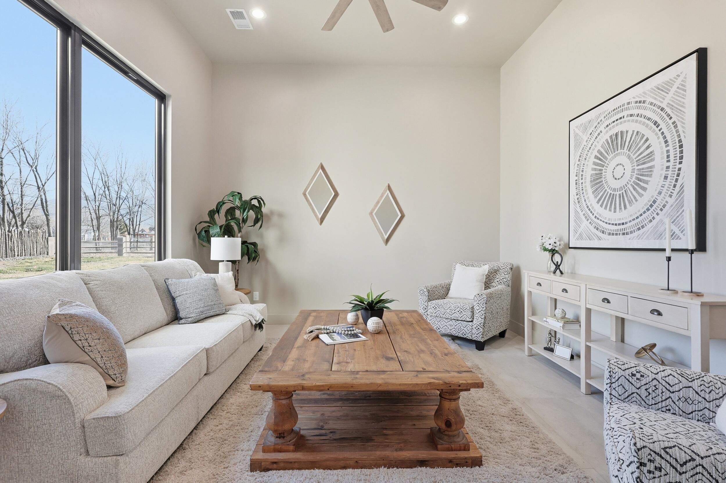 613 Valle Querido Court NW