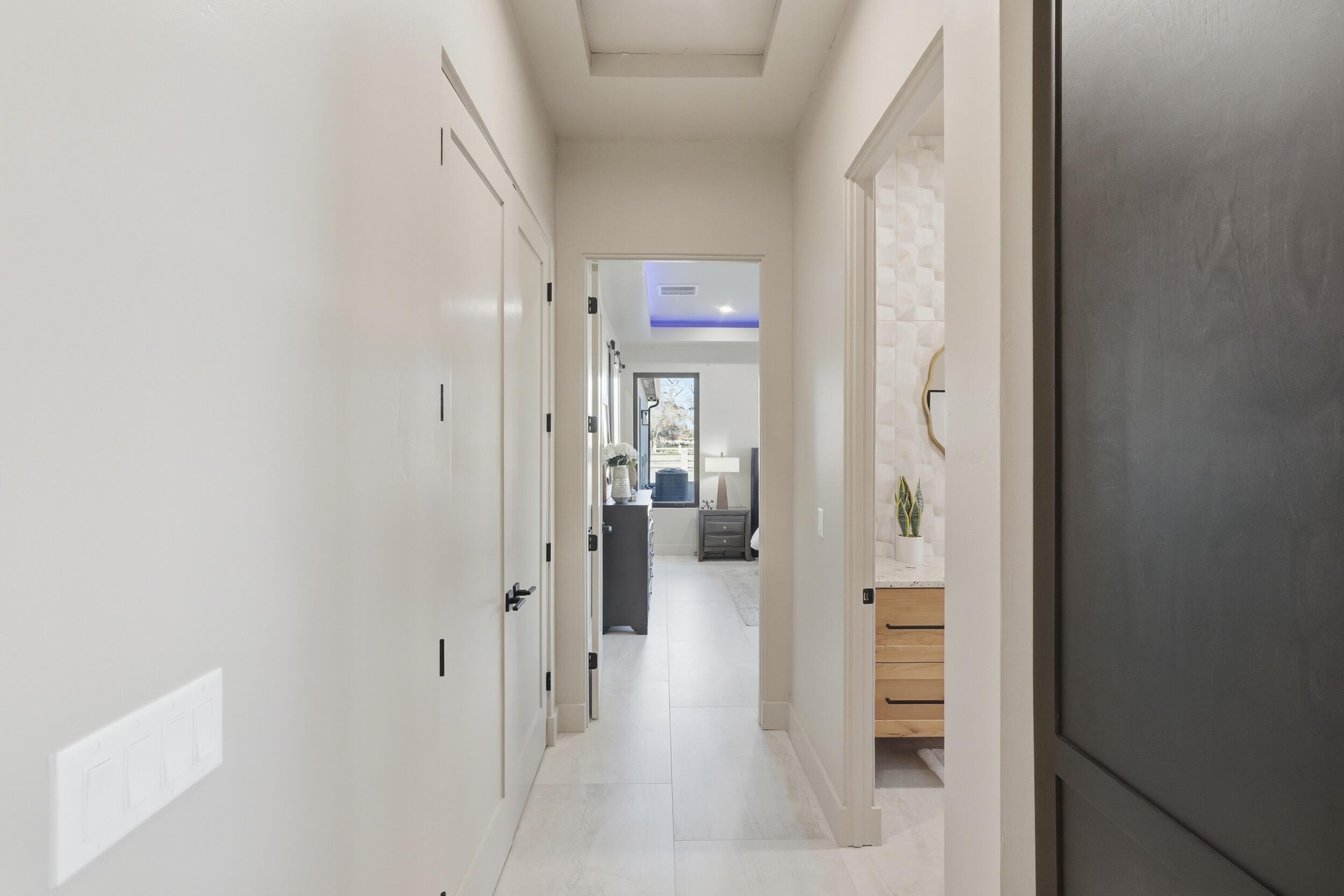 613 Valle Querido Court NW