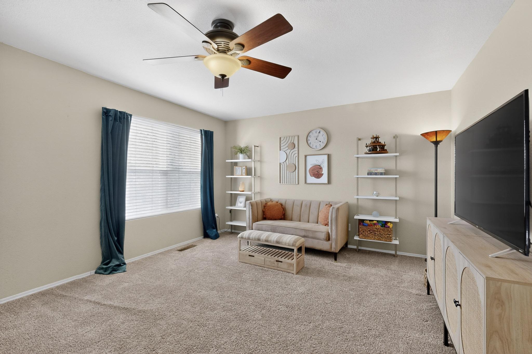 10427 Calle Hermosa Court NW