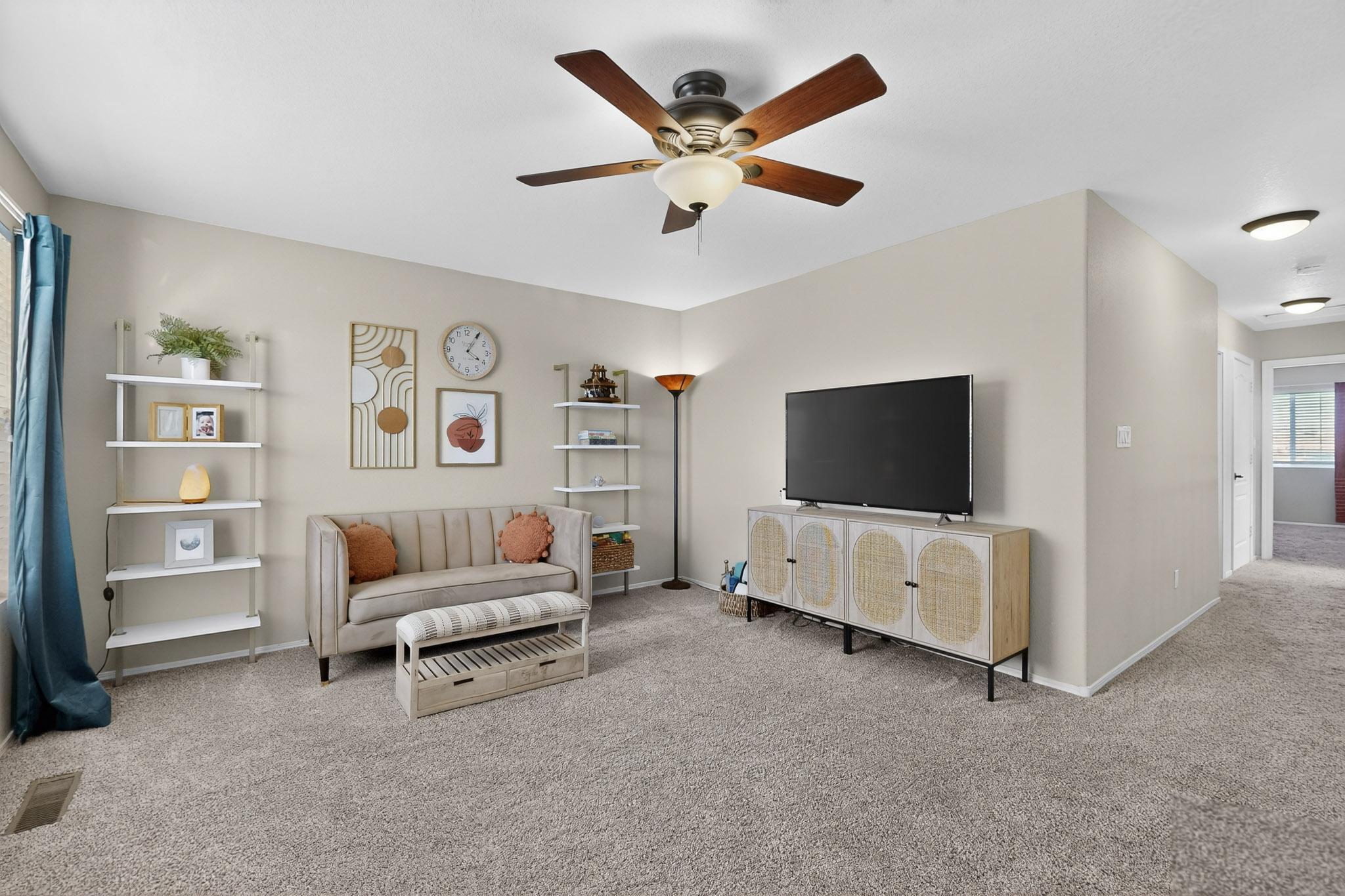 10427 Calle Hermosa Court NW