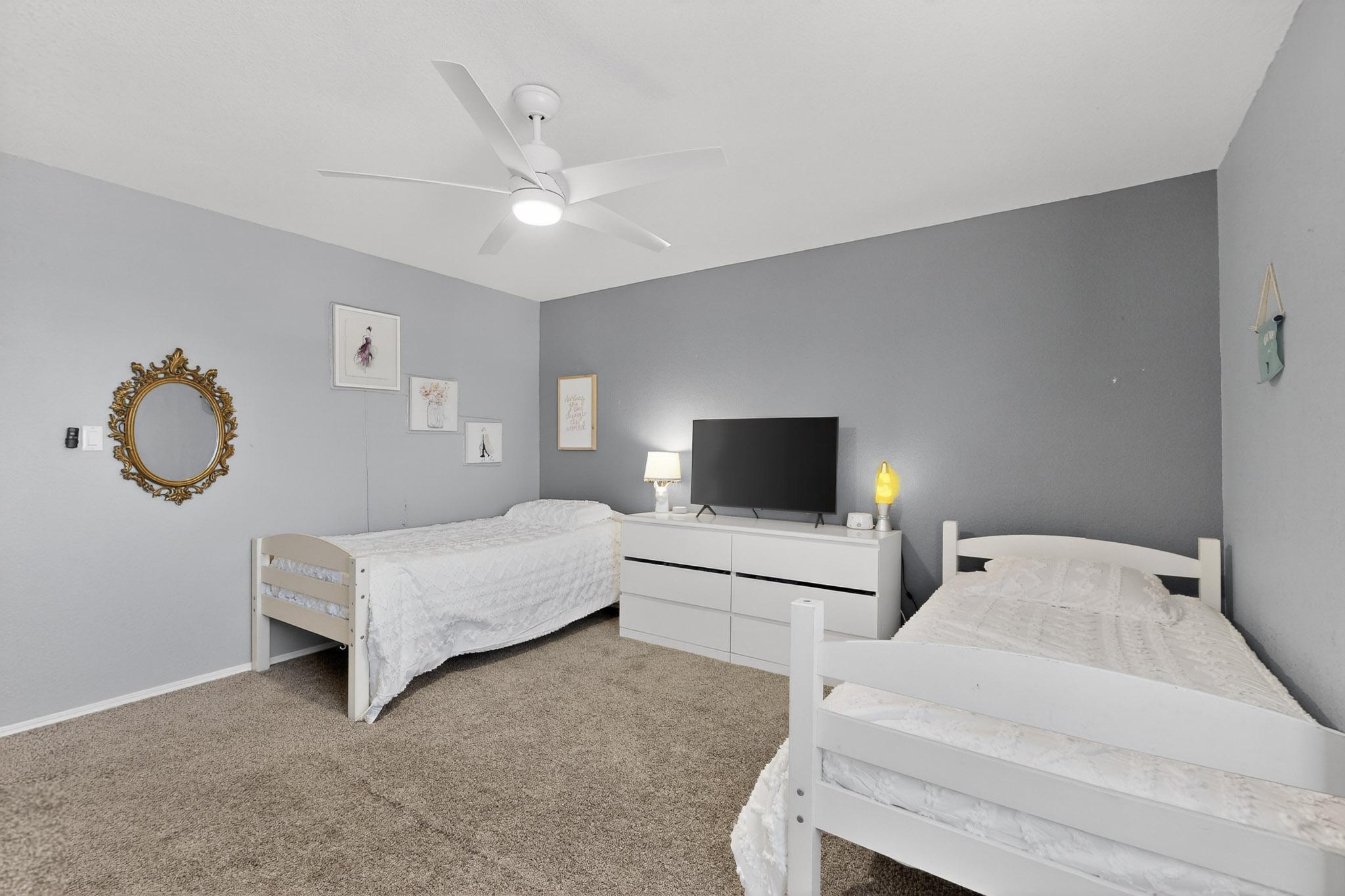 10427 Calle Hermosa Court NW