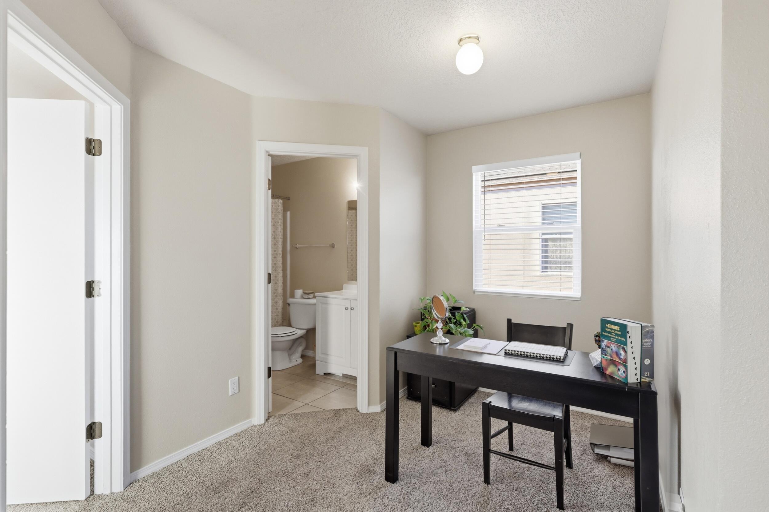 1020 Alexandra Street SW