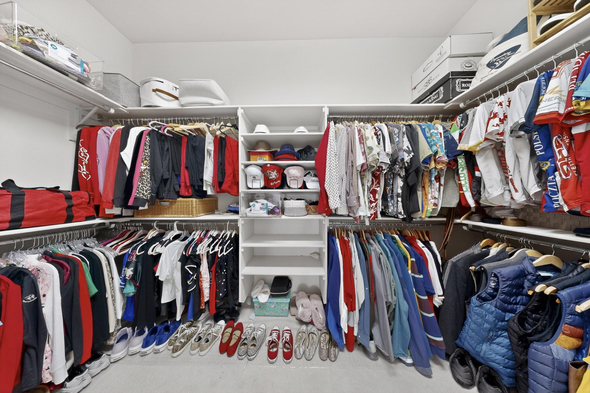 5572 Barranca Overlook Court NE