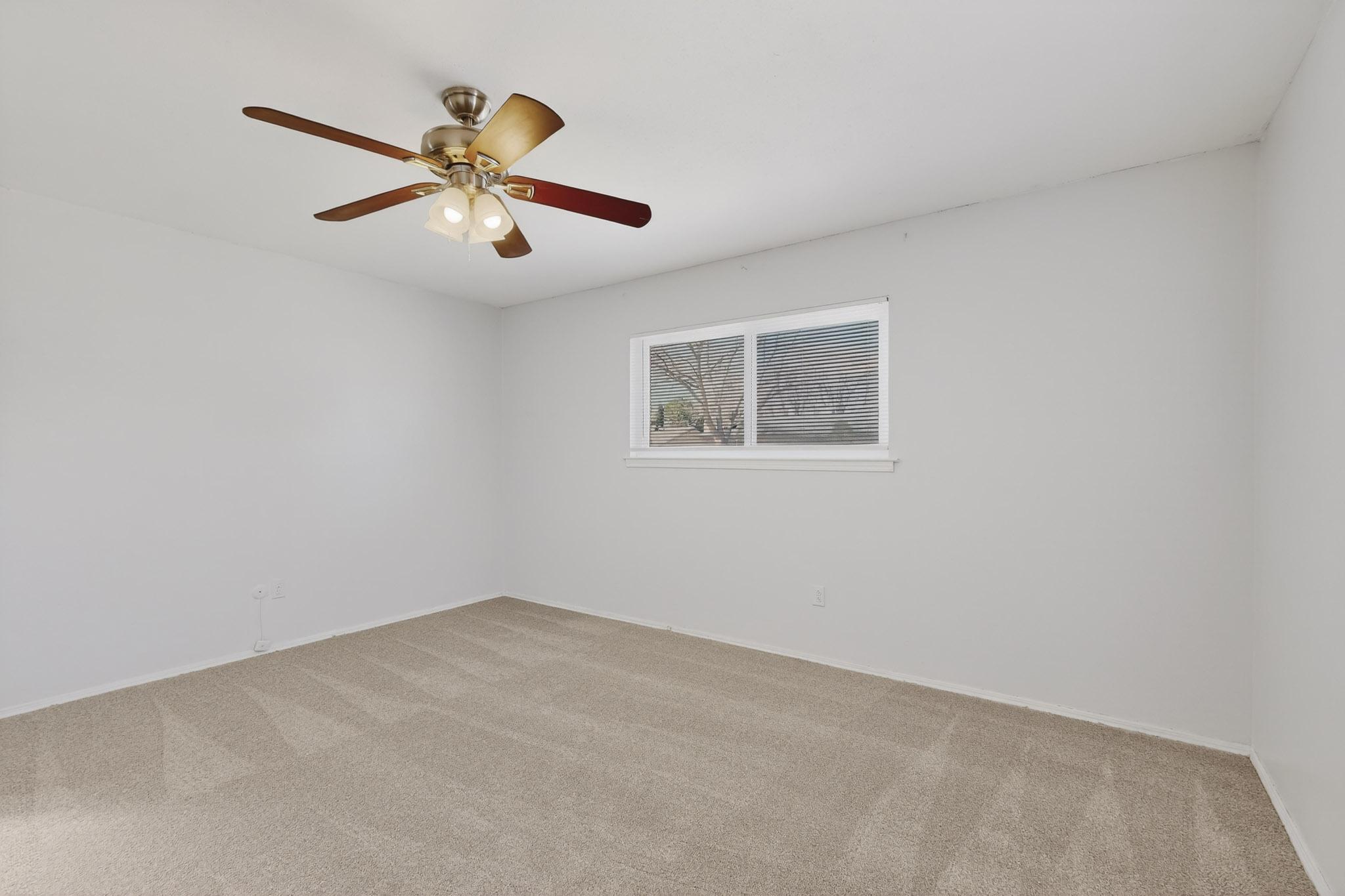 3804 Big Bend Road NE