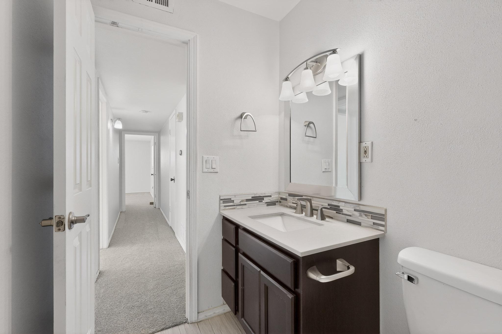 3804 Big Bend Road NE