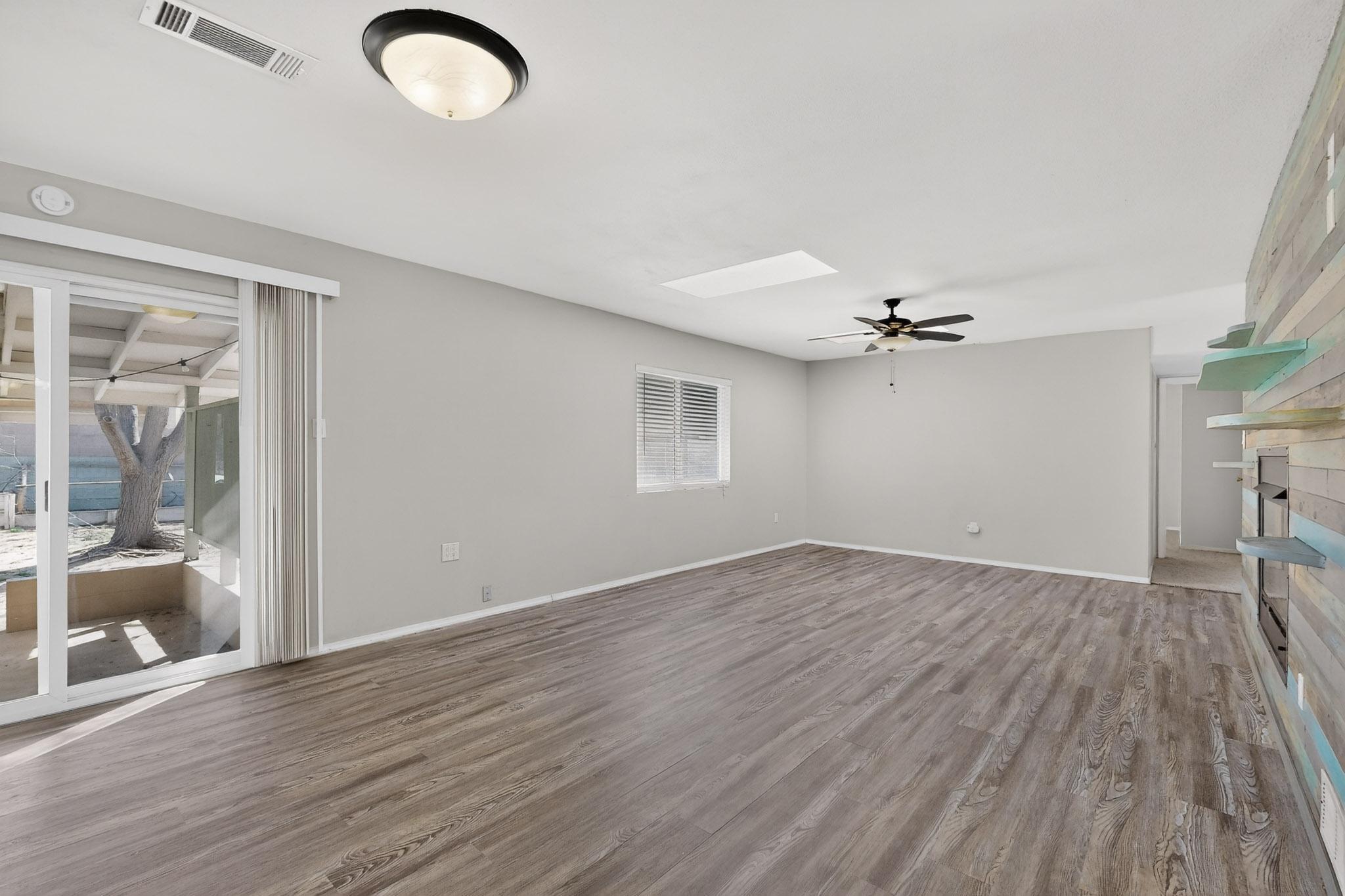 3804 Big Bend Road NE