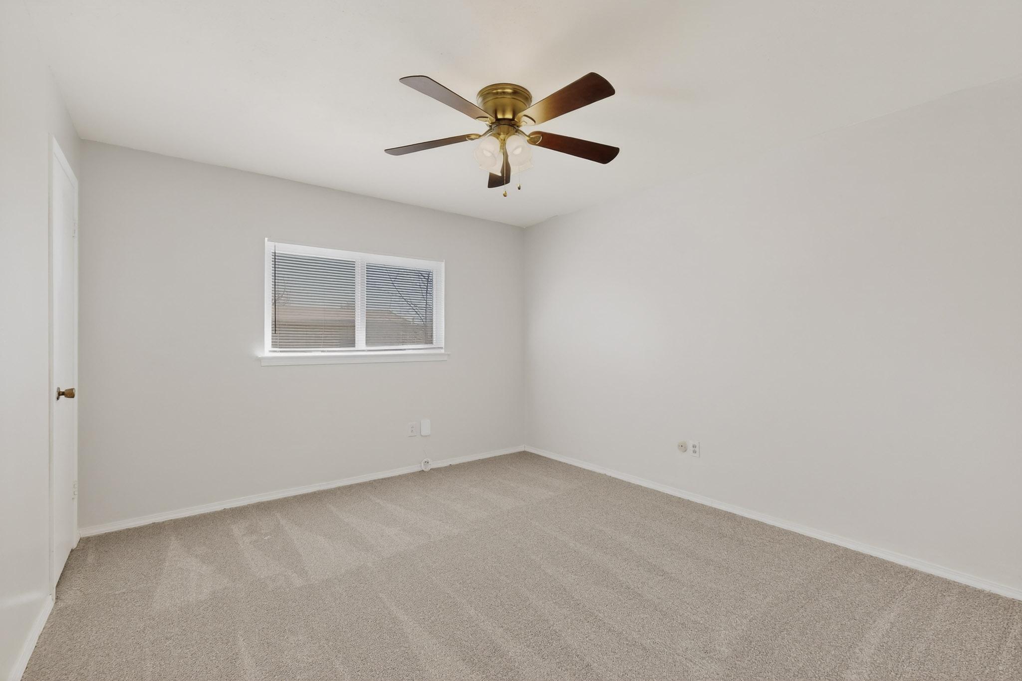 3804 Big Bend Road NE