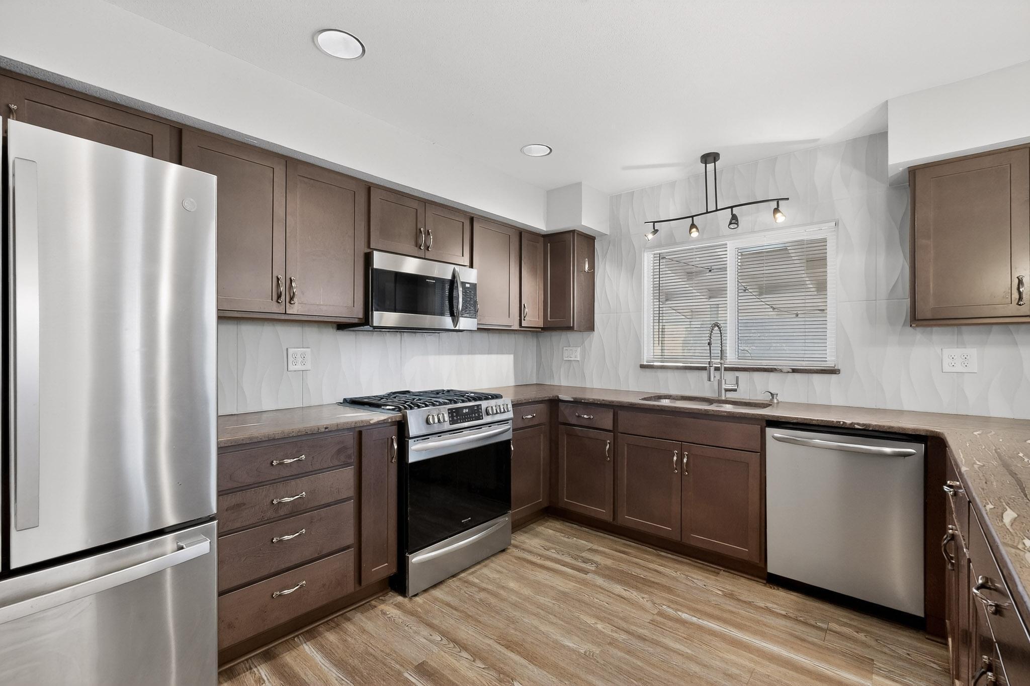 3804 Big Bend Road NE