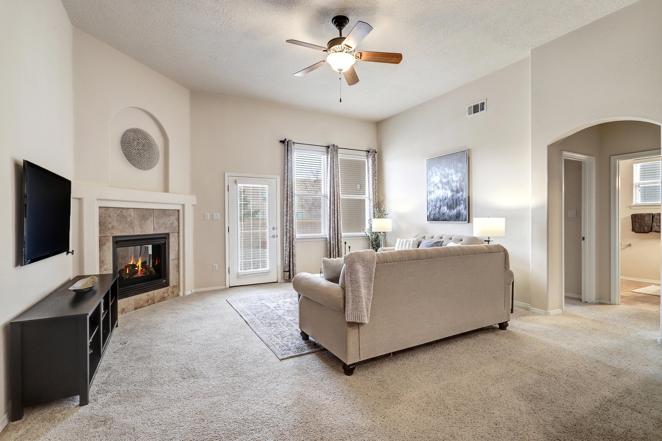 1922 Western Hills Drive SE