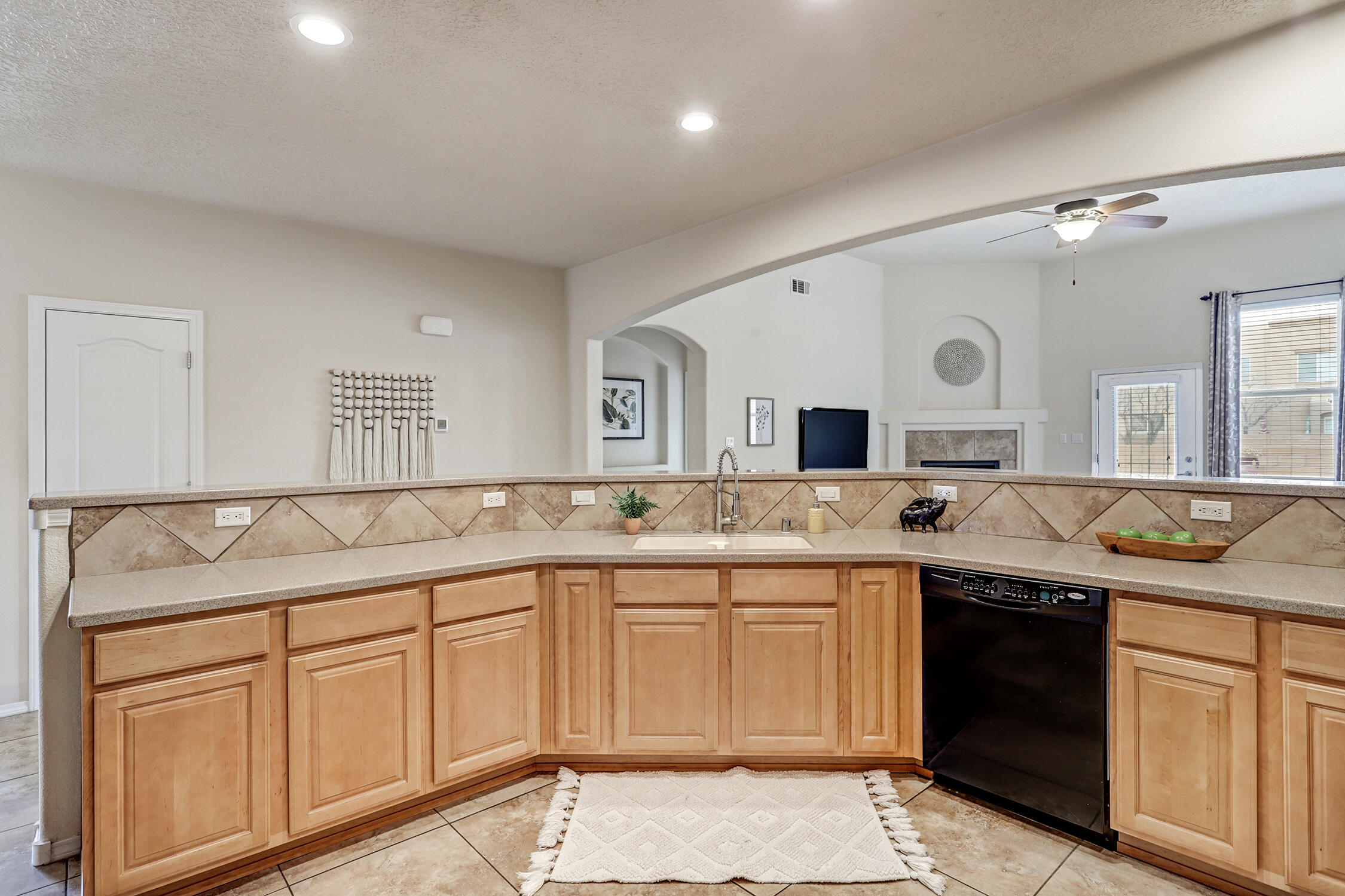 1922 Western Hills Drive SE