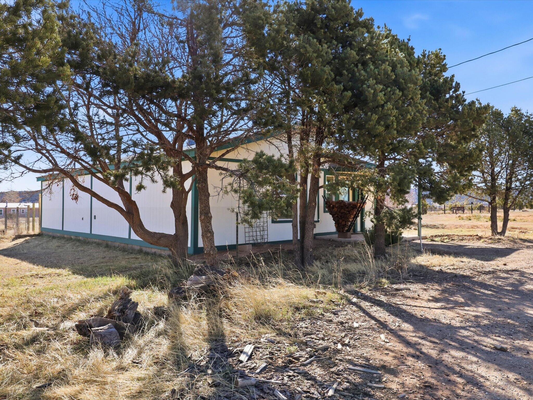 16 Los Chavez Avenue