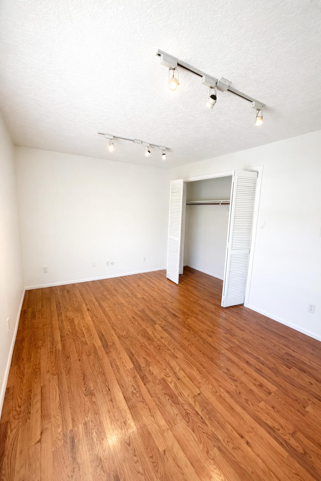1825 Dartmouth Drive NE APT 205