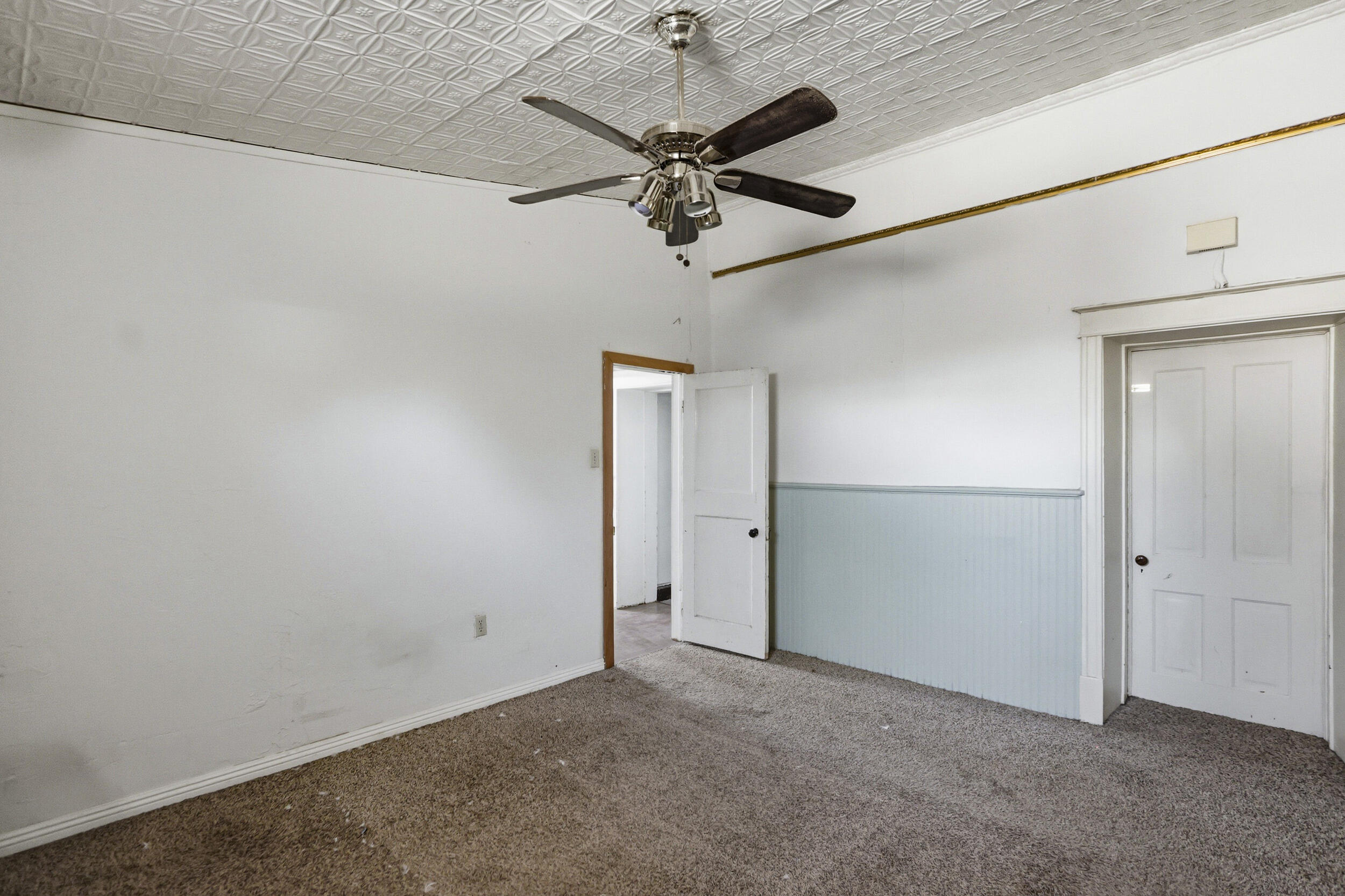 303 Eaton Avenue