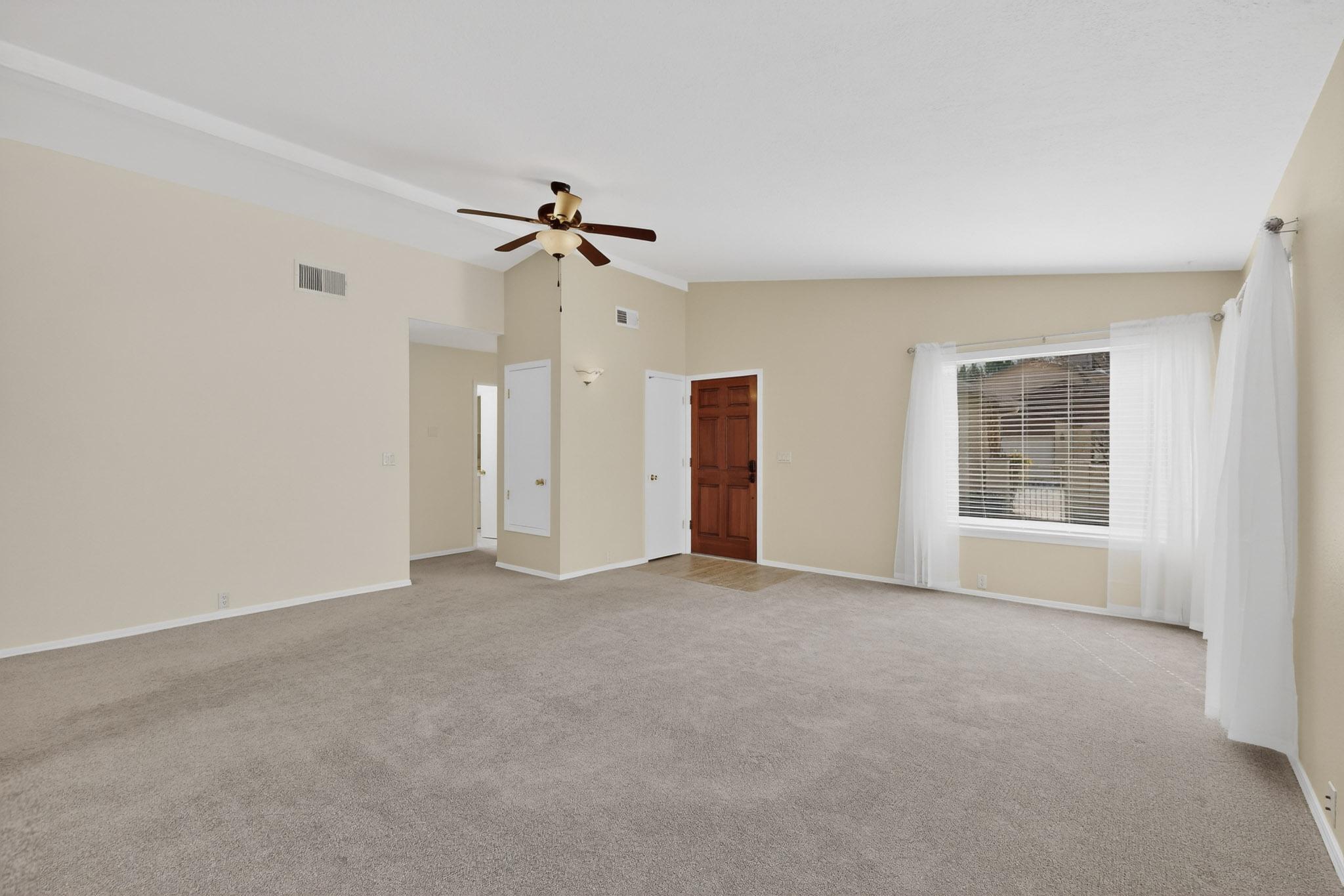 10609 Griffith Park Drive NE