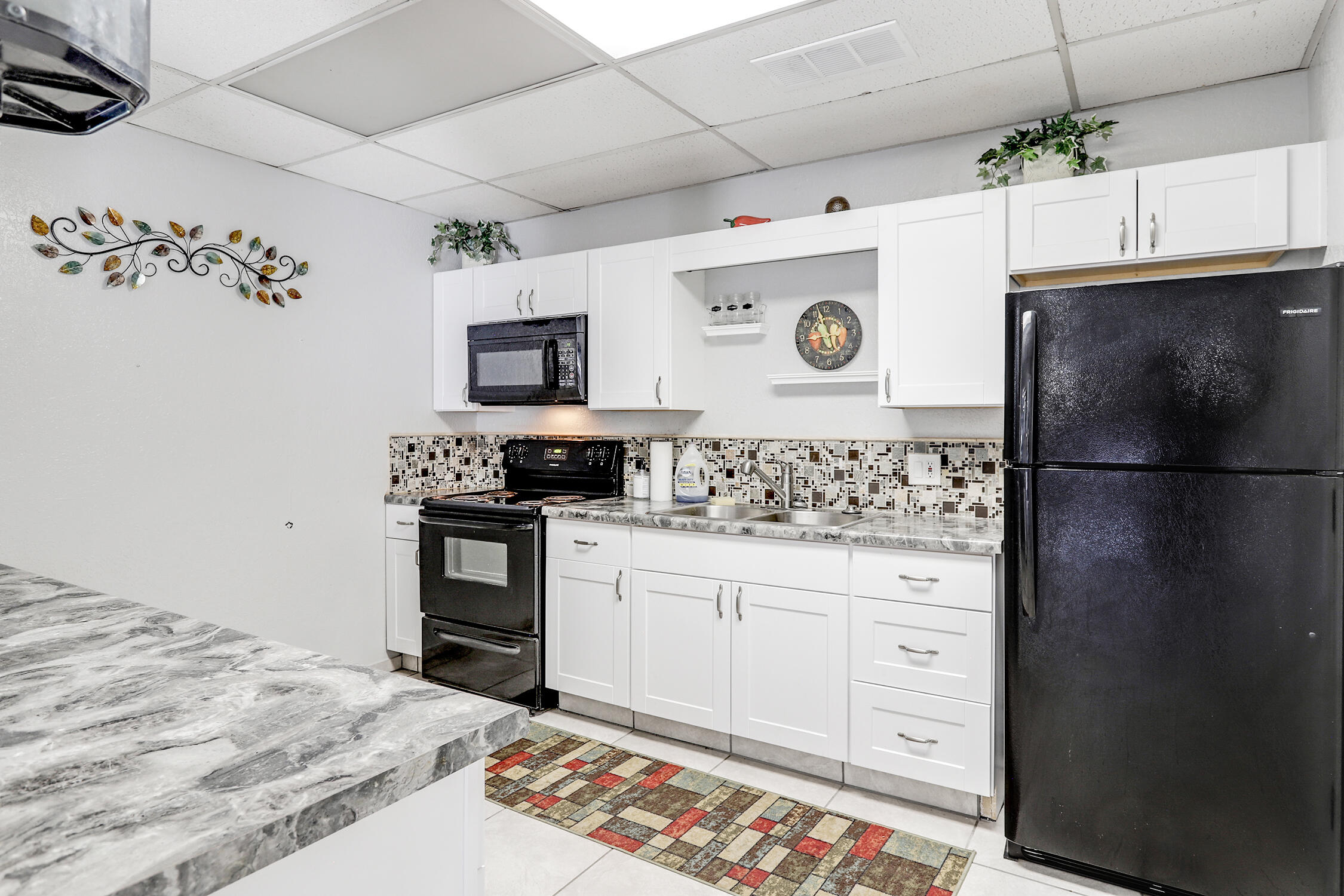 10609 Griffith Park Drive NE