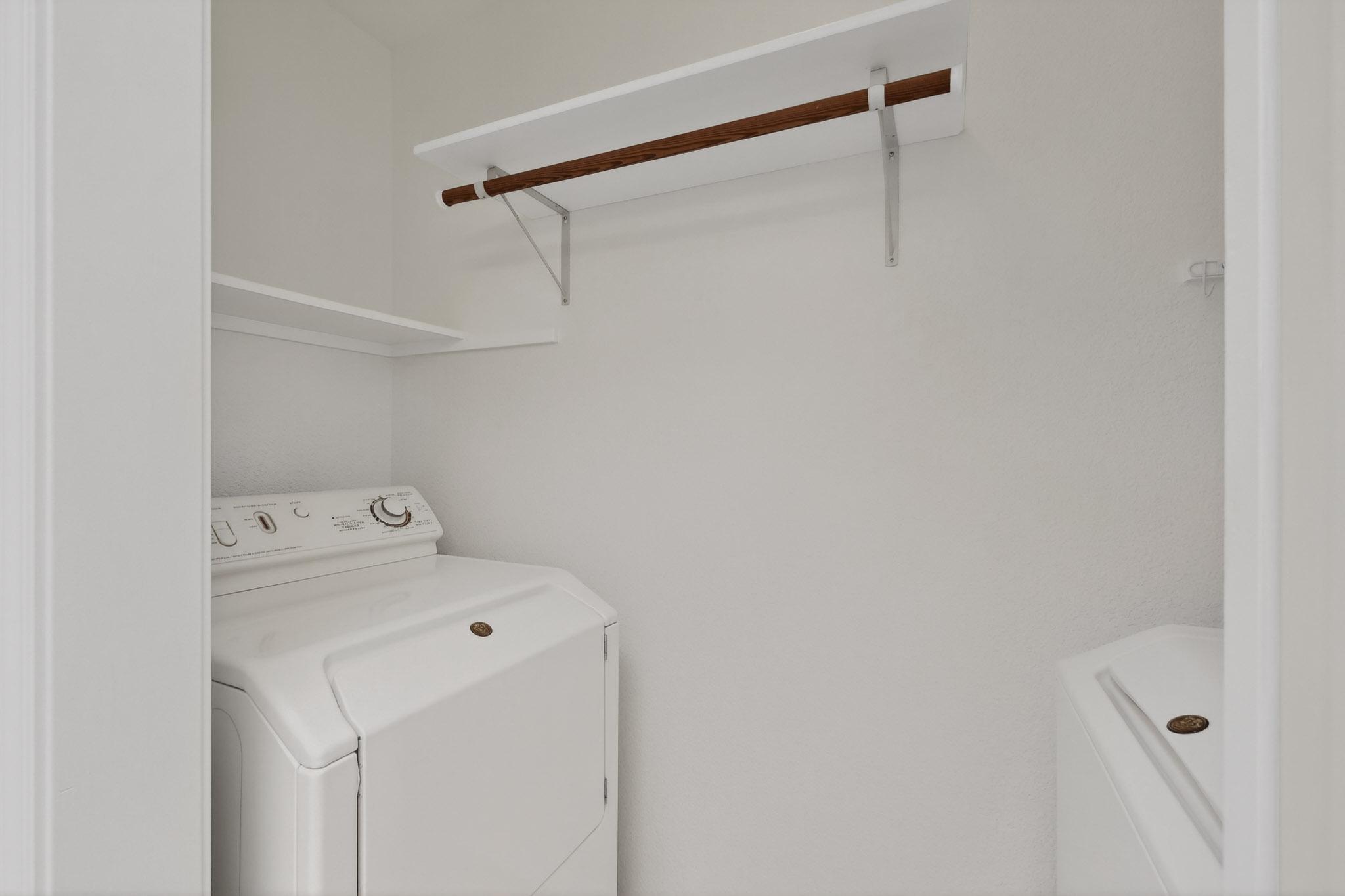 10609 Griffith Park Drive NE