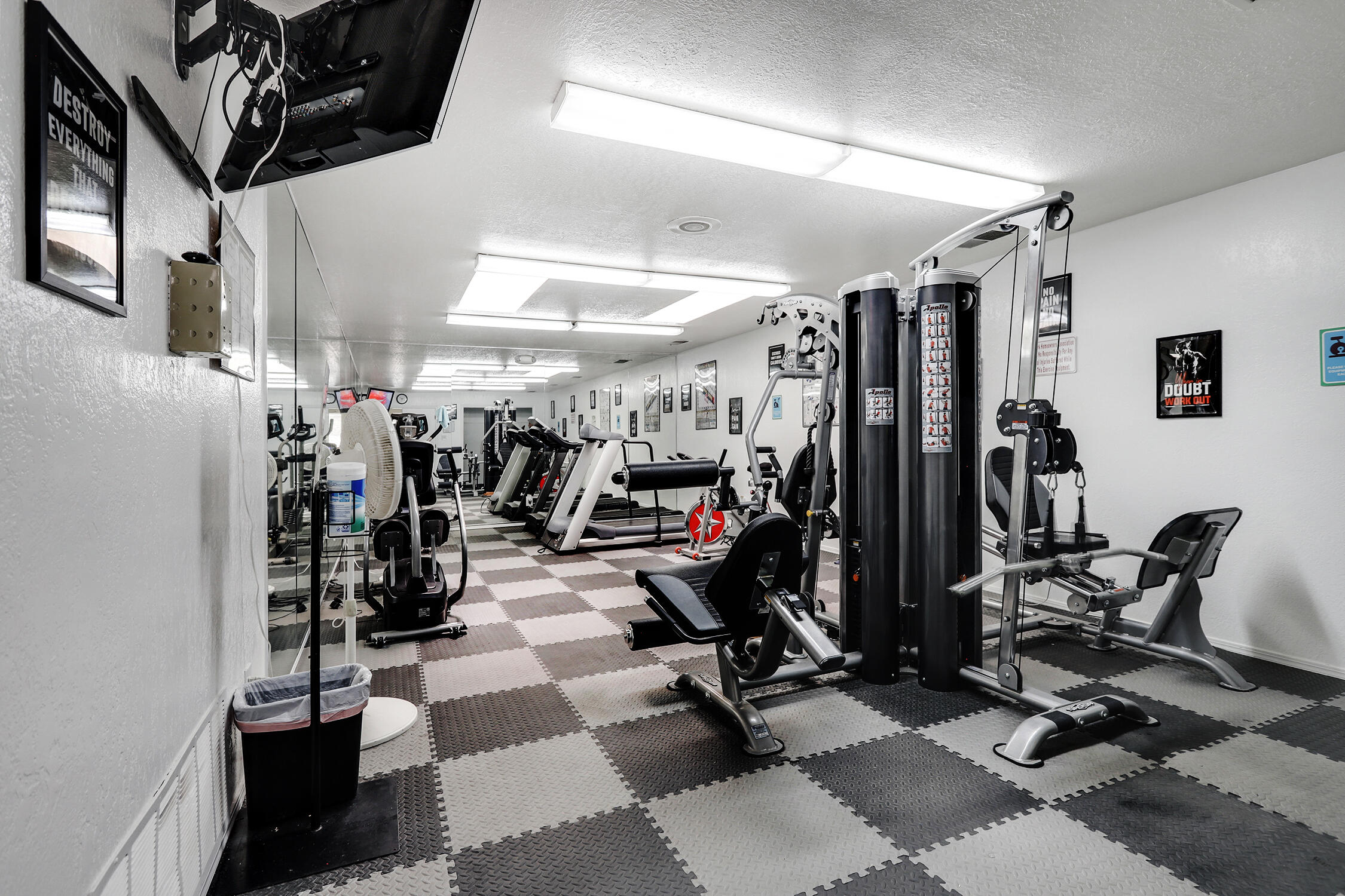 10609 Griffith Park Drive NE