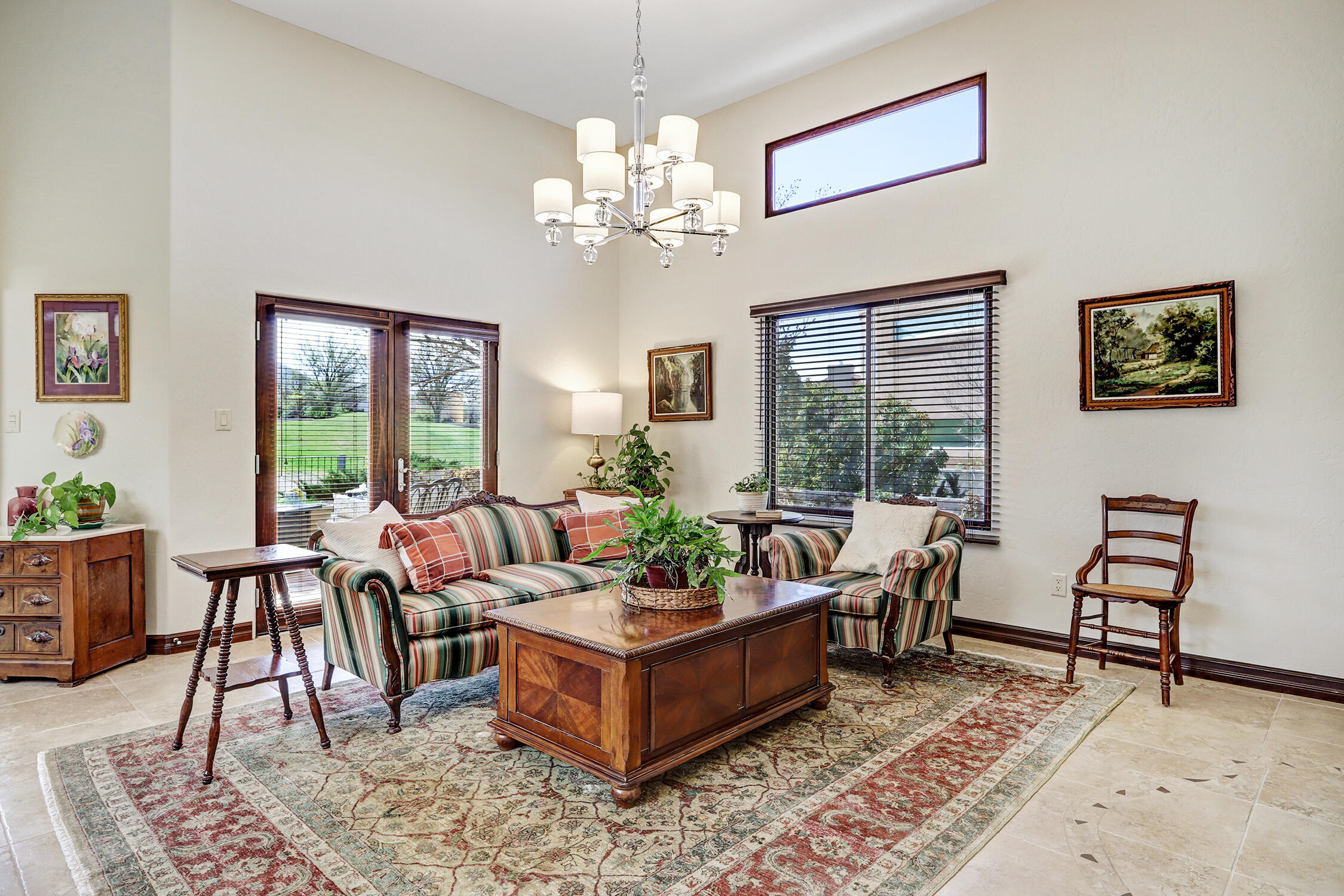 11240 Country Club NE