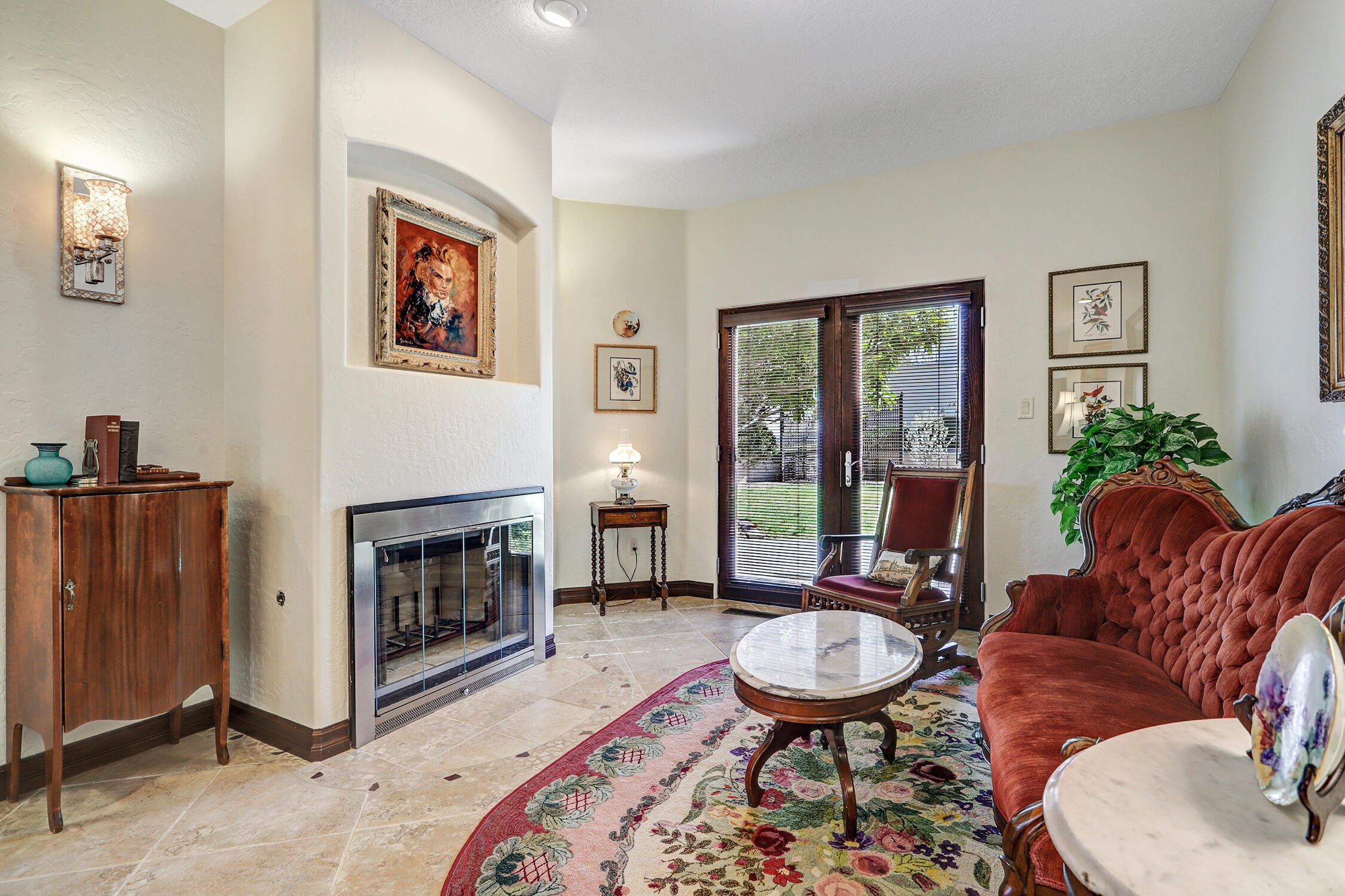 11240 Country Club NE