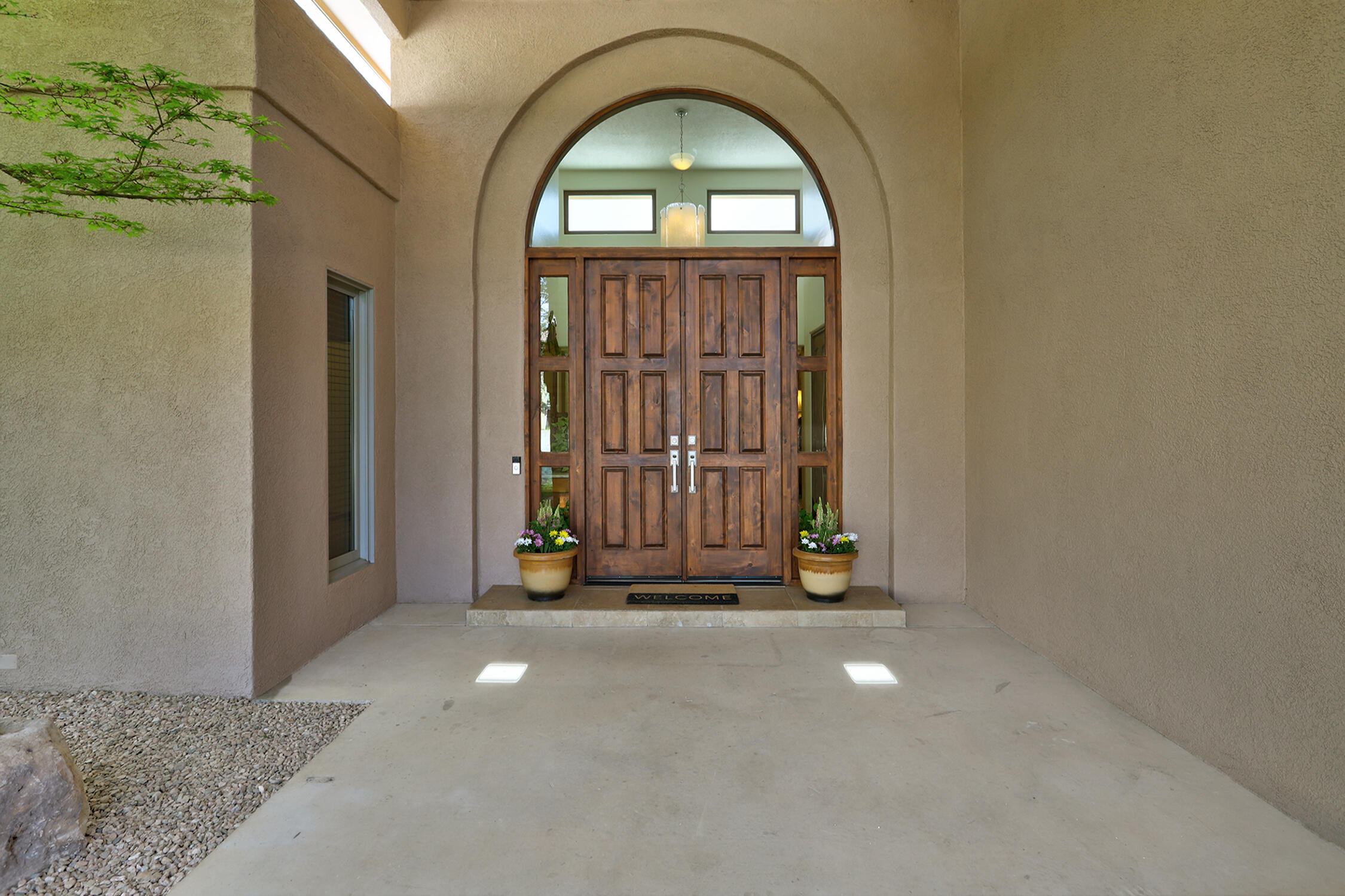 11240 Country Club NE