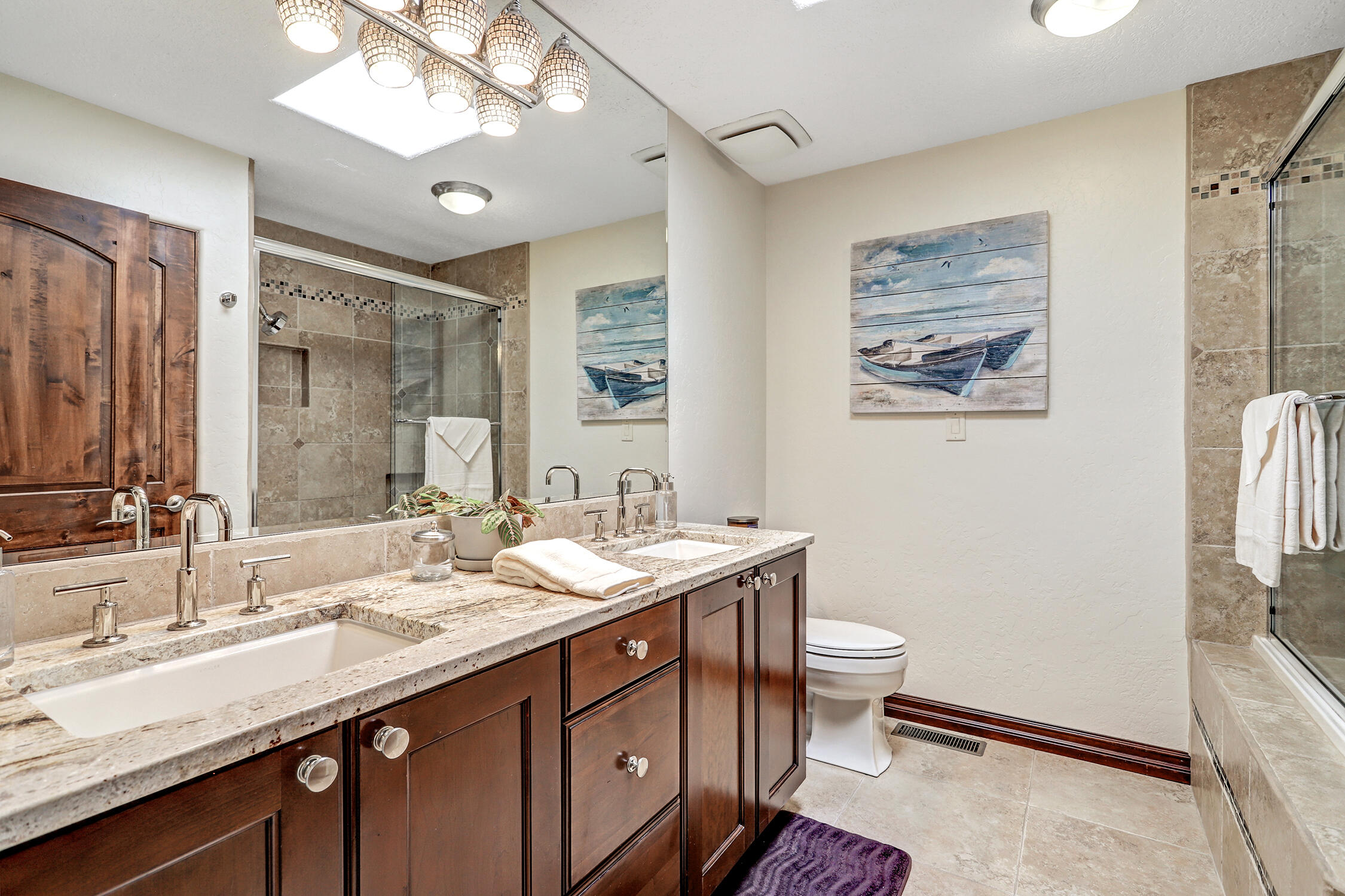 11240 Country Club NE
