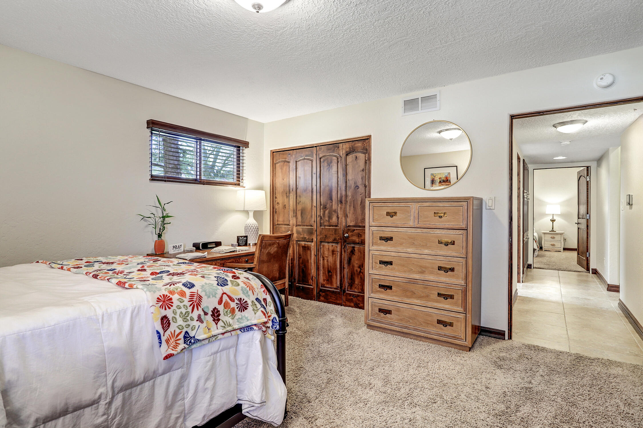 11240 Country Club NE
