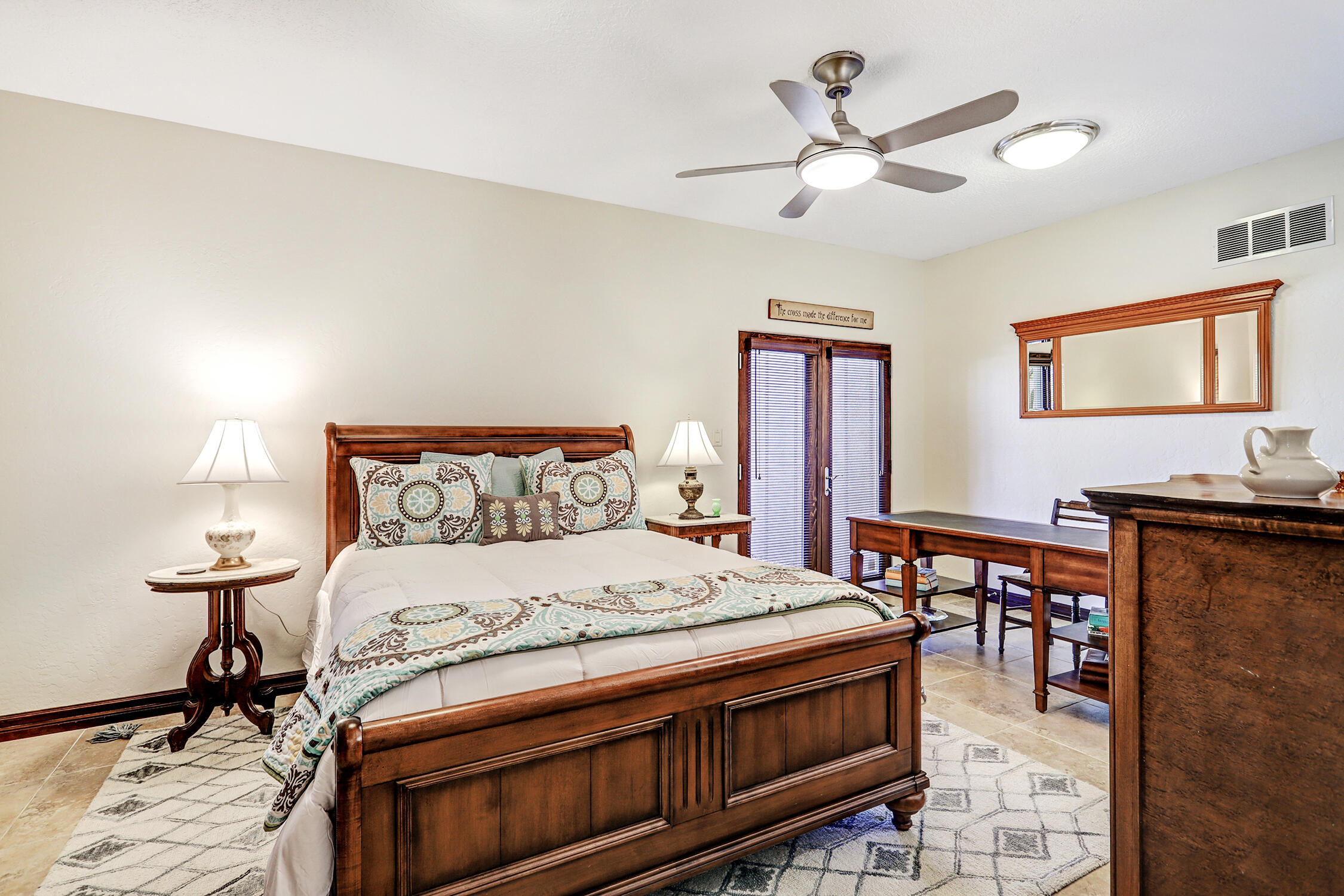 11240 Country Club NE